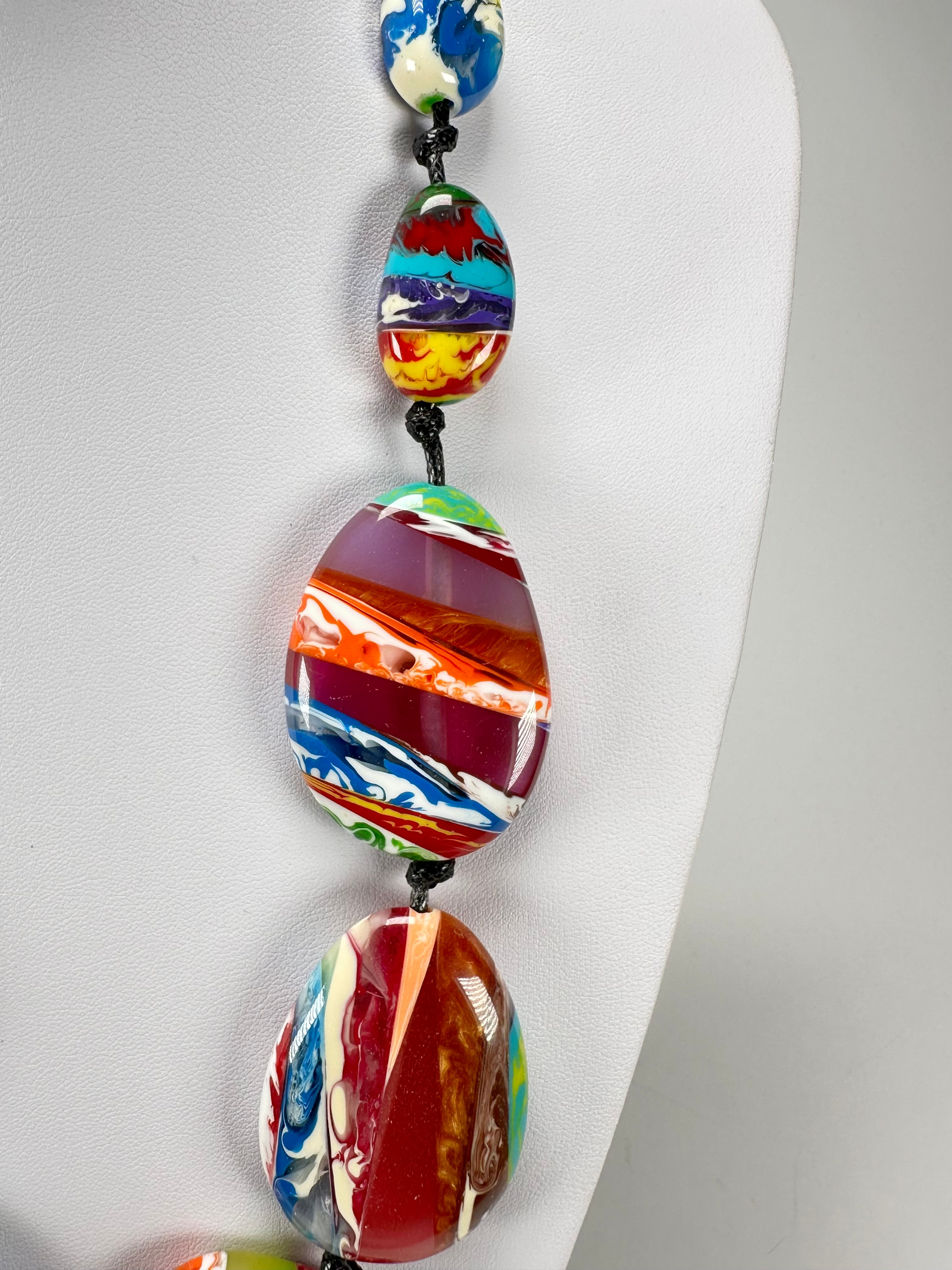 Sobral - Multi-Colour "Onda Lisi" Resin Necklace ( 004578 )