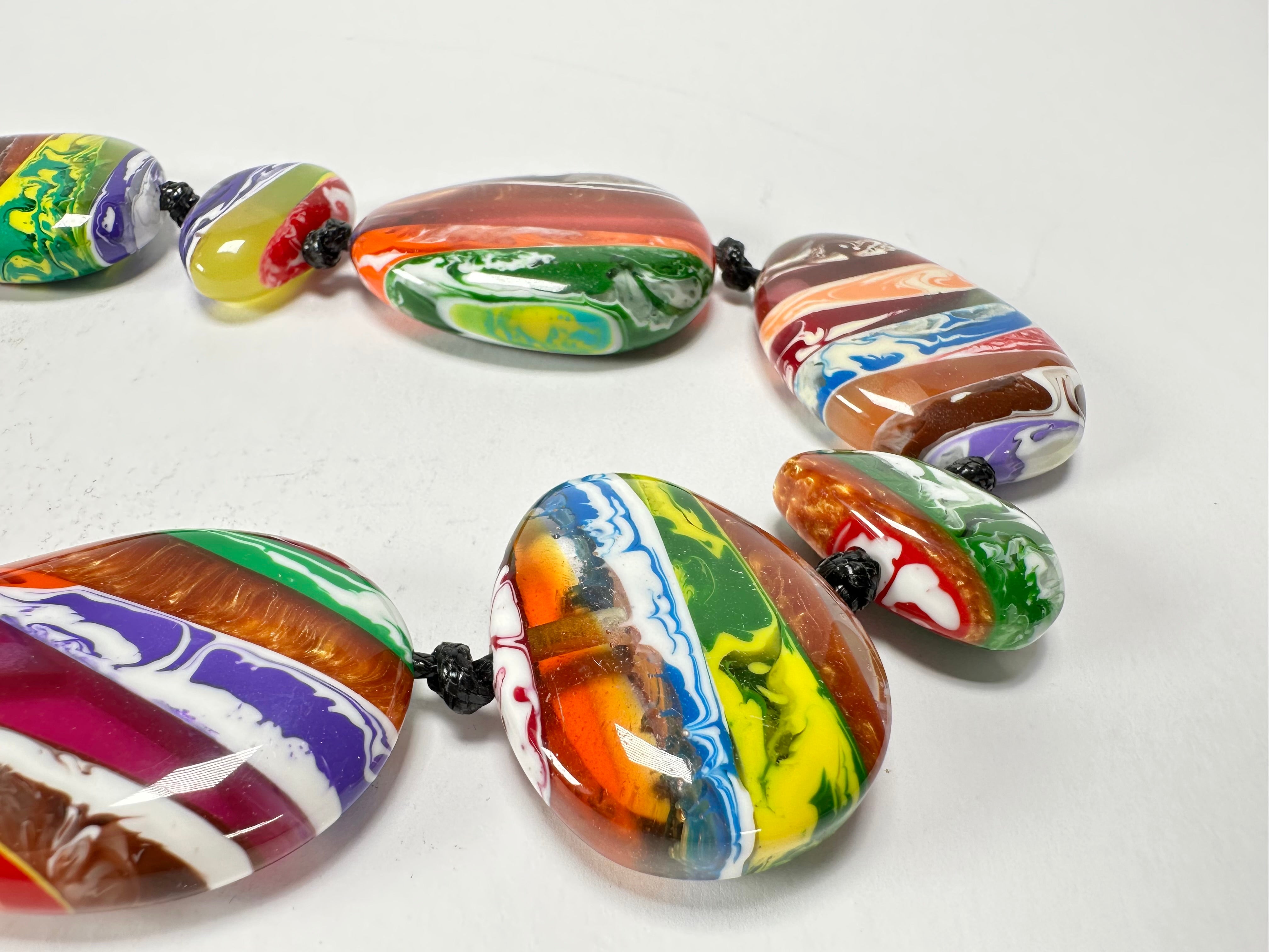 Sobral - Multi-Colour "Onda Lisi" Resin Necklace ( 004578 )