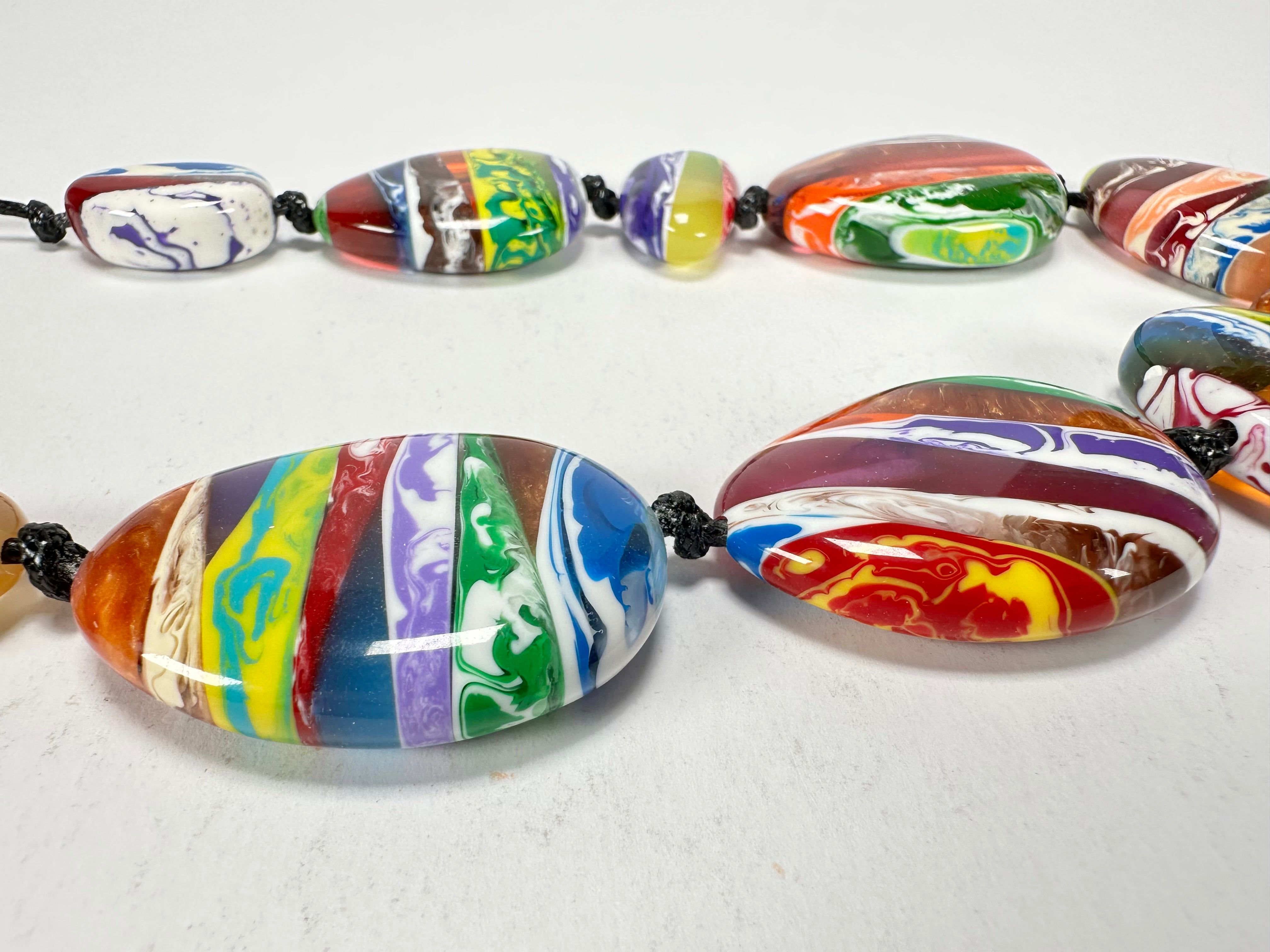 Sobral - Multi-Colour "Onda Lisi" Resin Necklace ( 004578 )