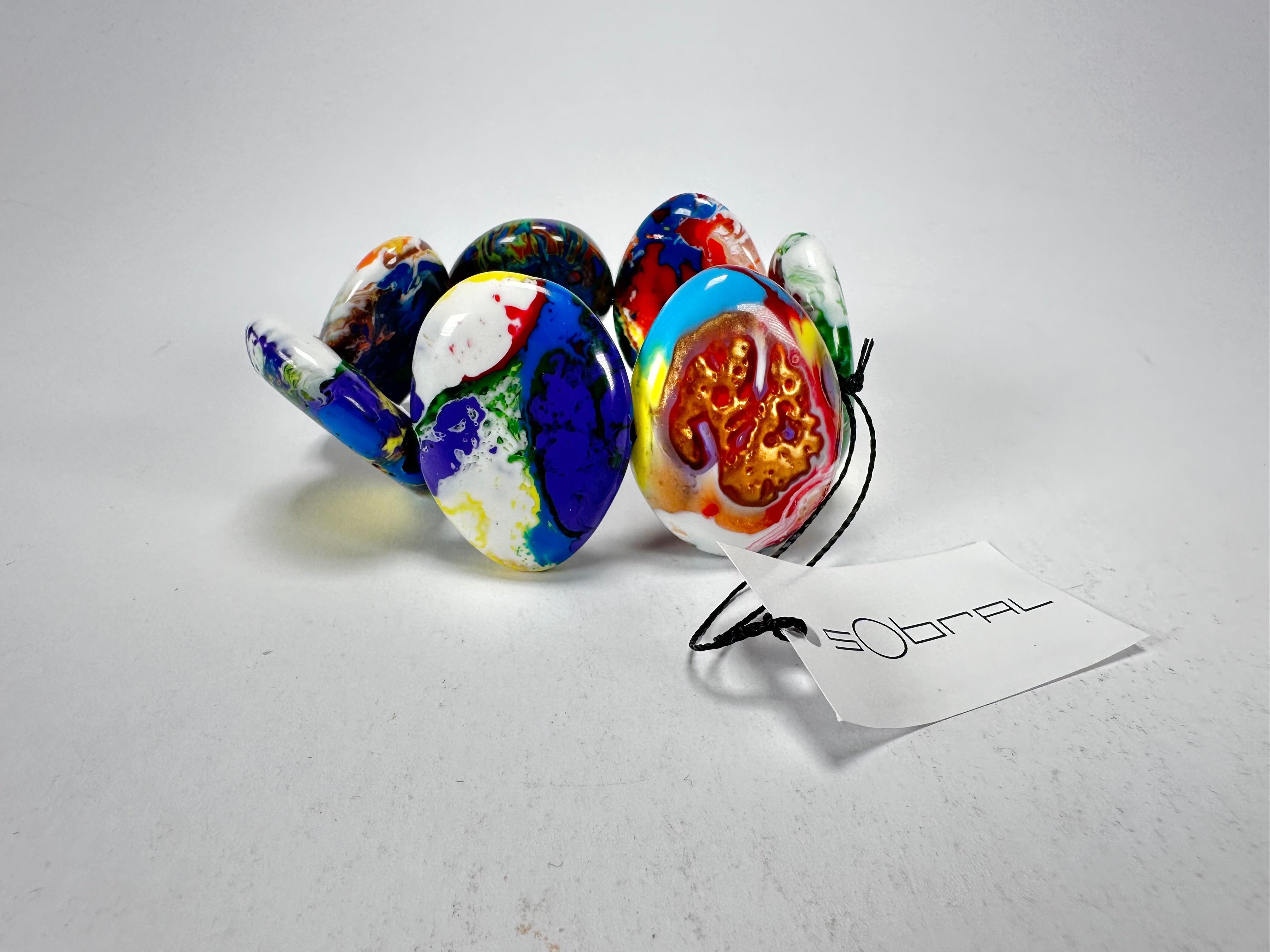 Sobral - Multi-Colour "Discs" Pollock Elasticated Resin Bracelet ( 000000 )