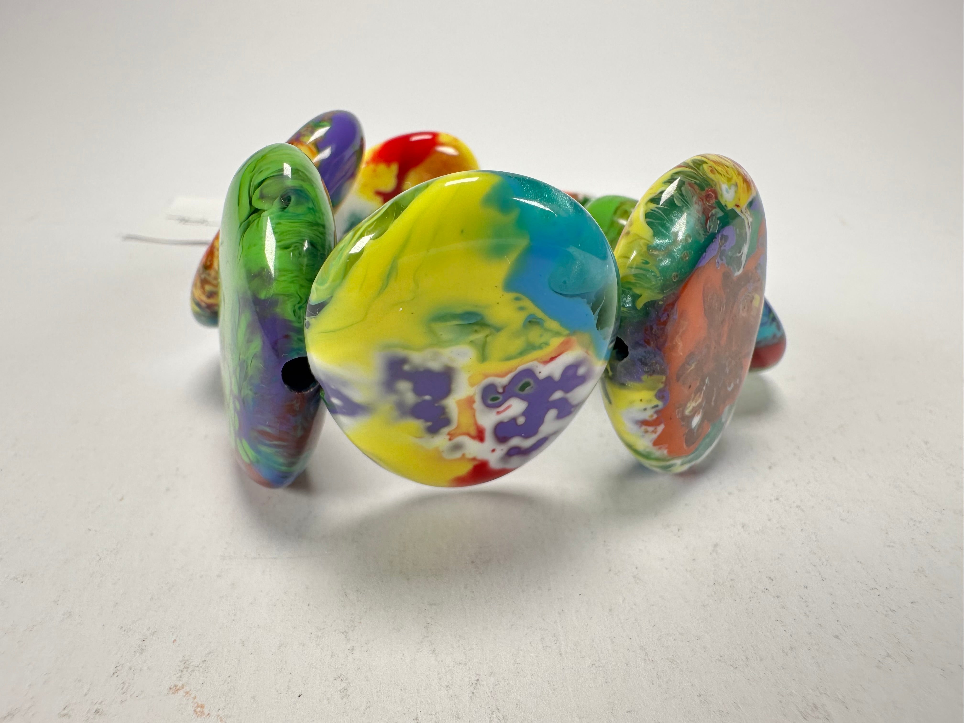 Sobral - Multi-Colour "Discs" Pollock Elasticated Resin Bracelet ( 000000 )