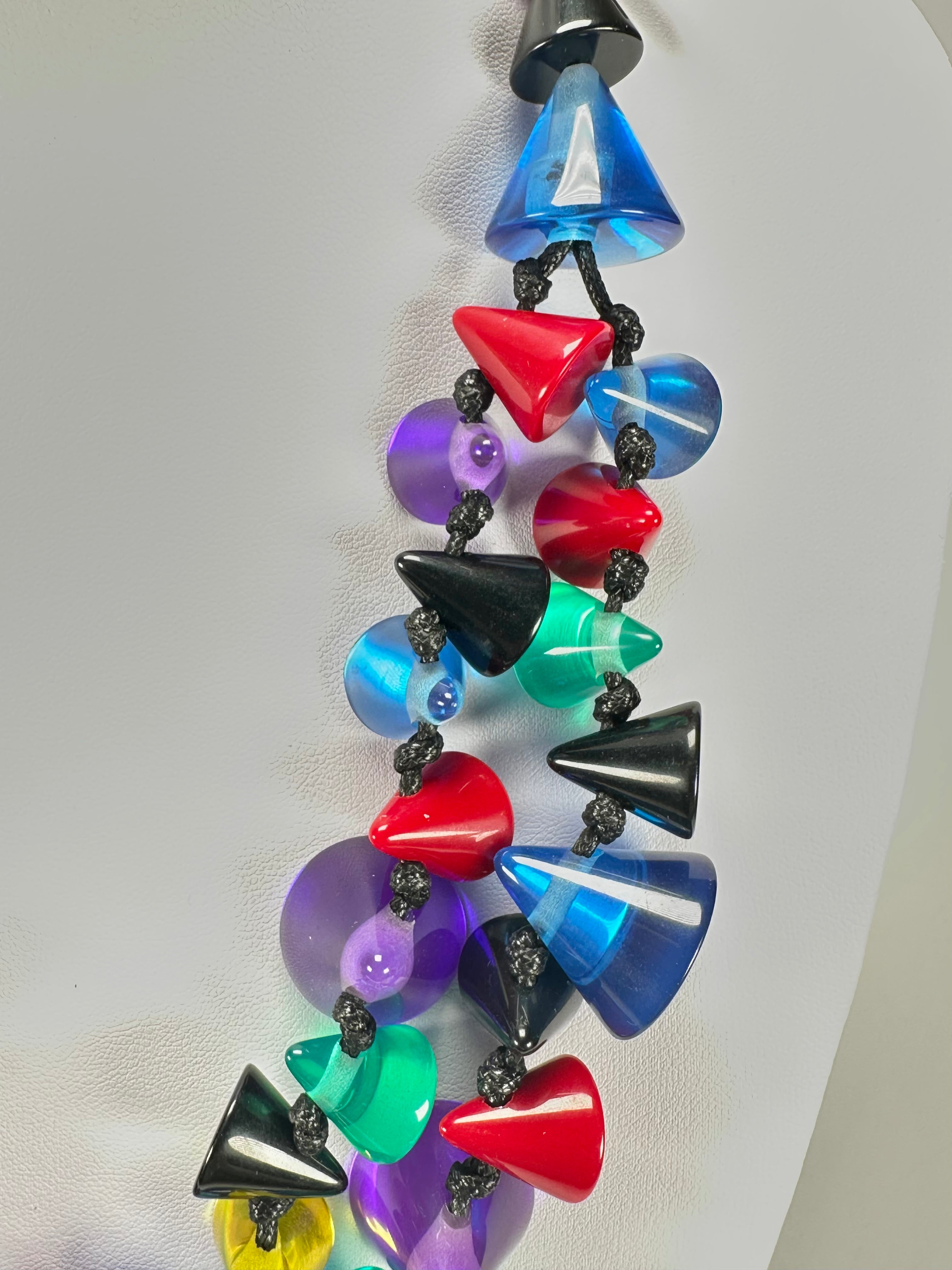 Sobral - Mix 2023 "Multi Cones Mix" Resin Necklace ( 005151 )