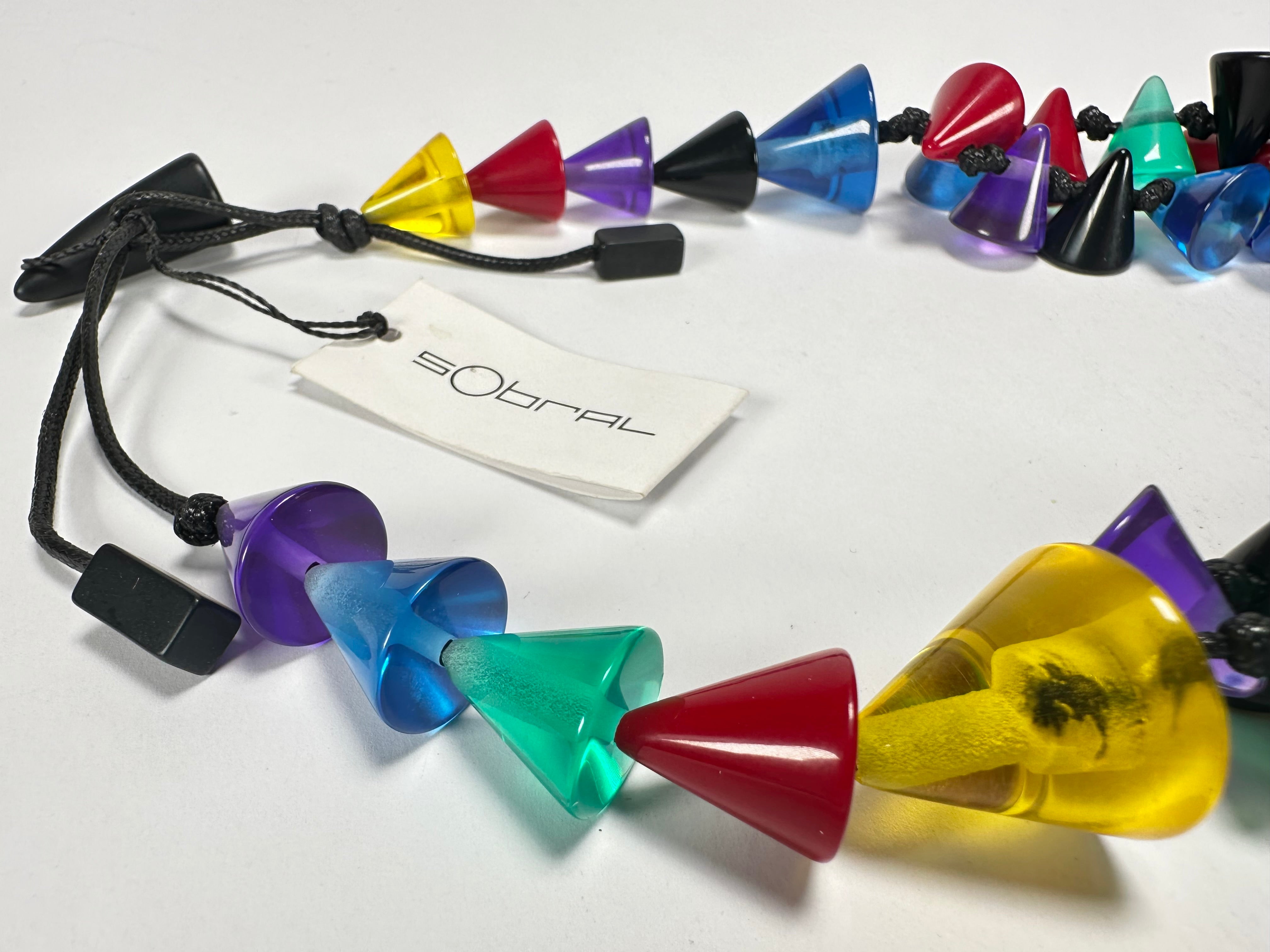 Sobral - Mix 2023 "Multi Cones Mix" Resin Necklace ( 005151 )