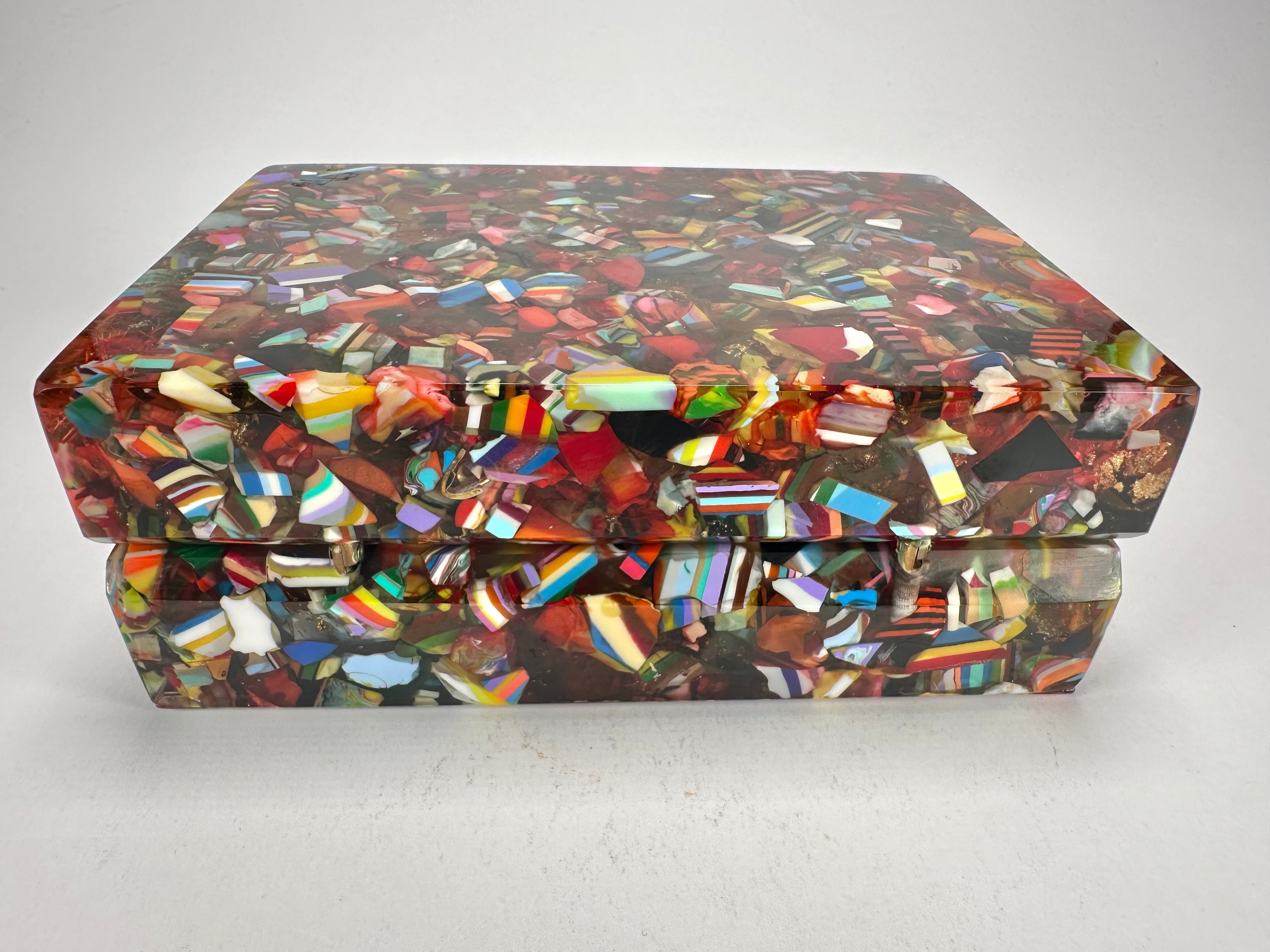 Sobral - Past Present "Encapsulada" Encapsulated Pieces Resin Jewellery Box ( 000303 )