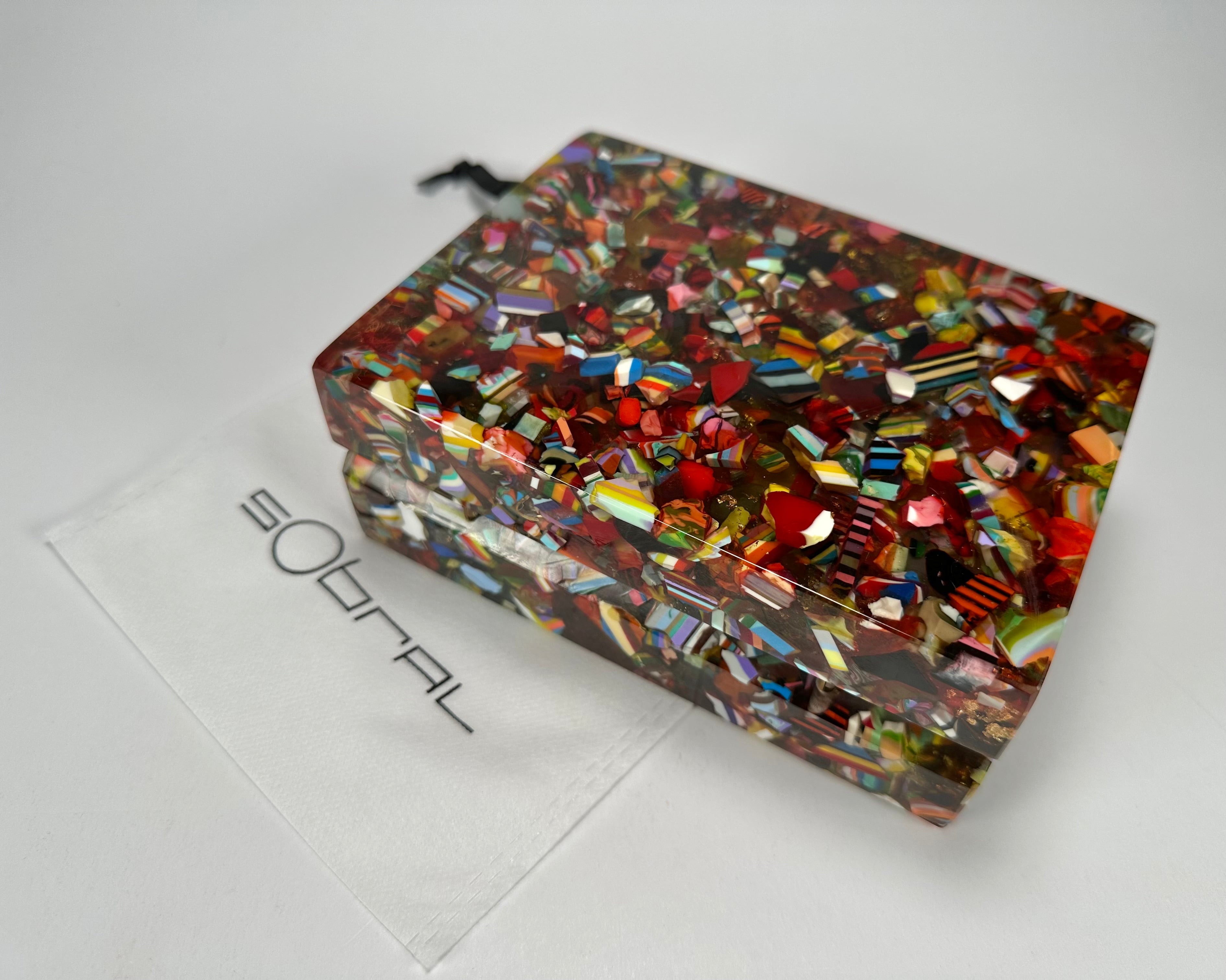 Sobral - Past Present "Encapsulada" Encapsulated Pieces Resin Jewellery Box ( 000303 )