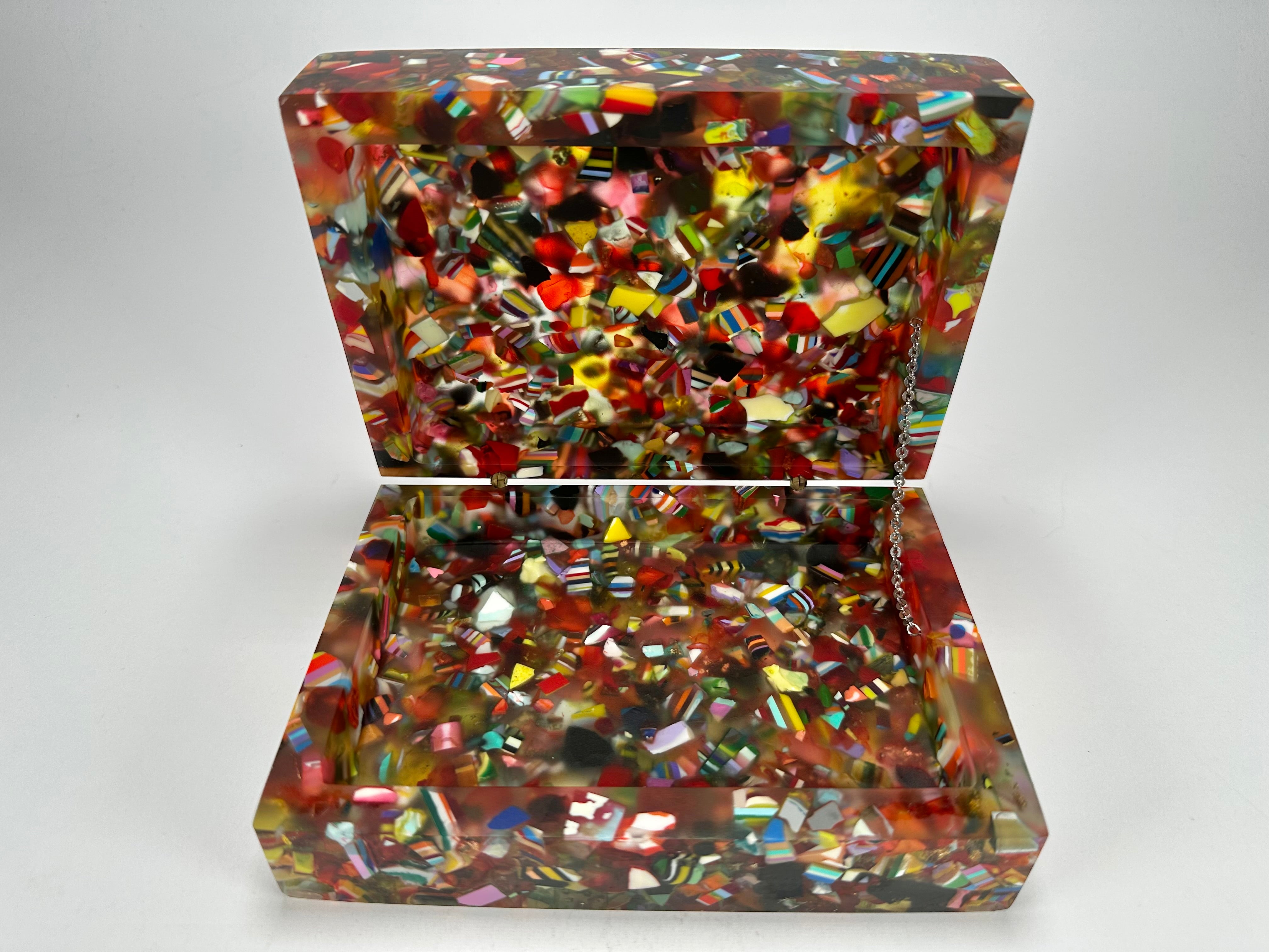 Sobral - Past Present "Encapsulada" Encapsulated Pieces Resin Jewellery Box ( 000303 )