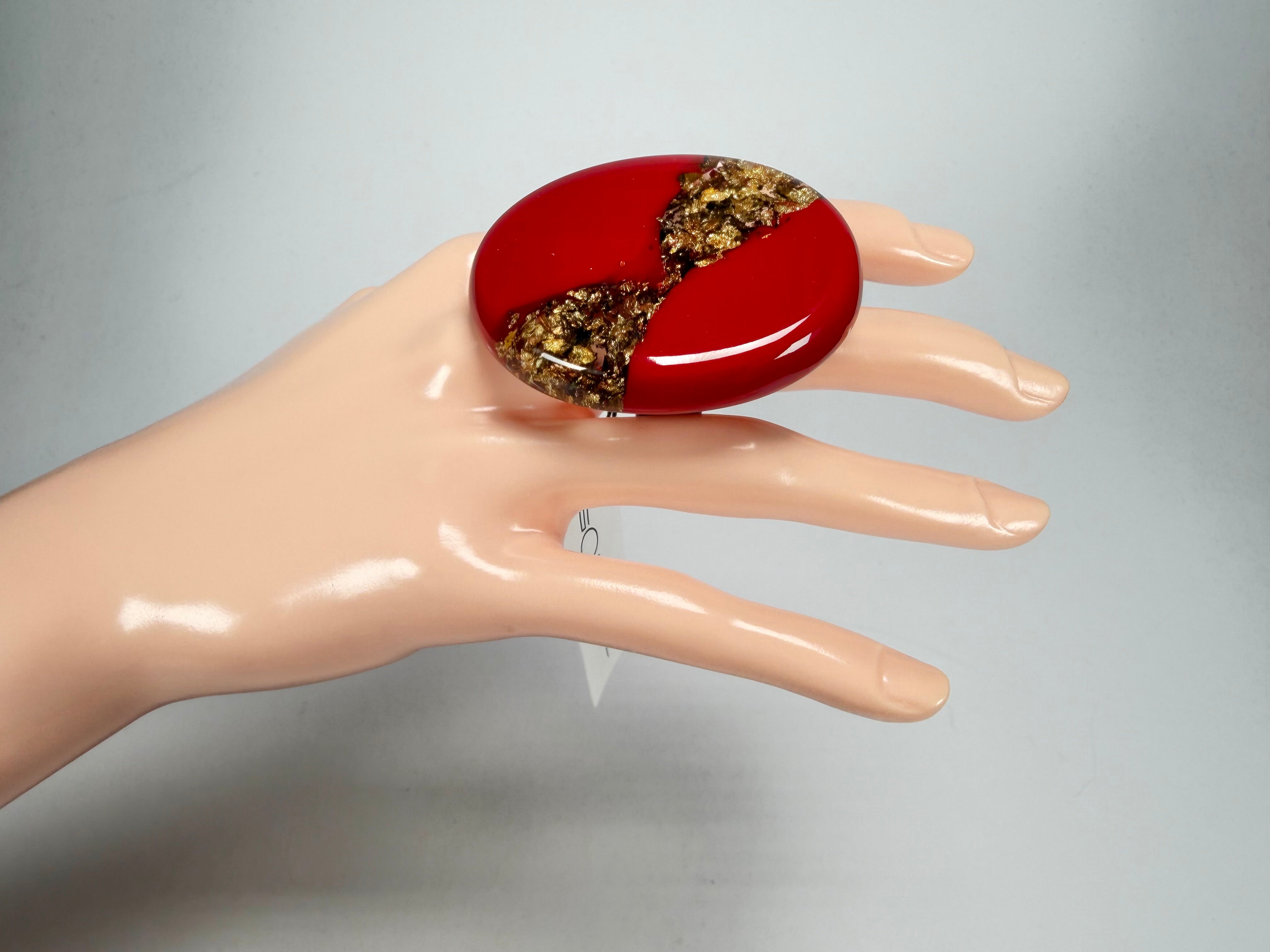 Sobral - Metalique "Munique" Orlando Red Resin Ring ( 005145 ) - Size UK U / US 10