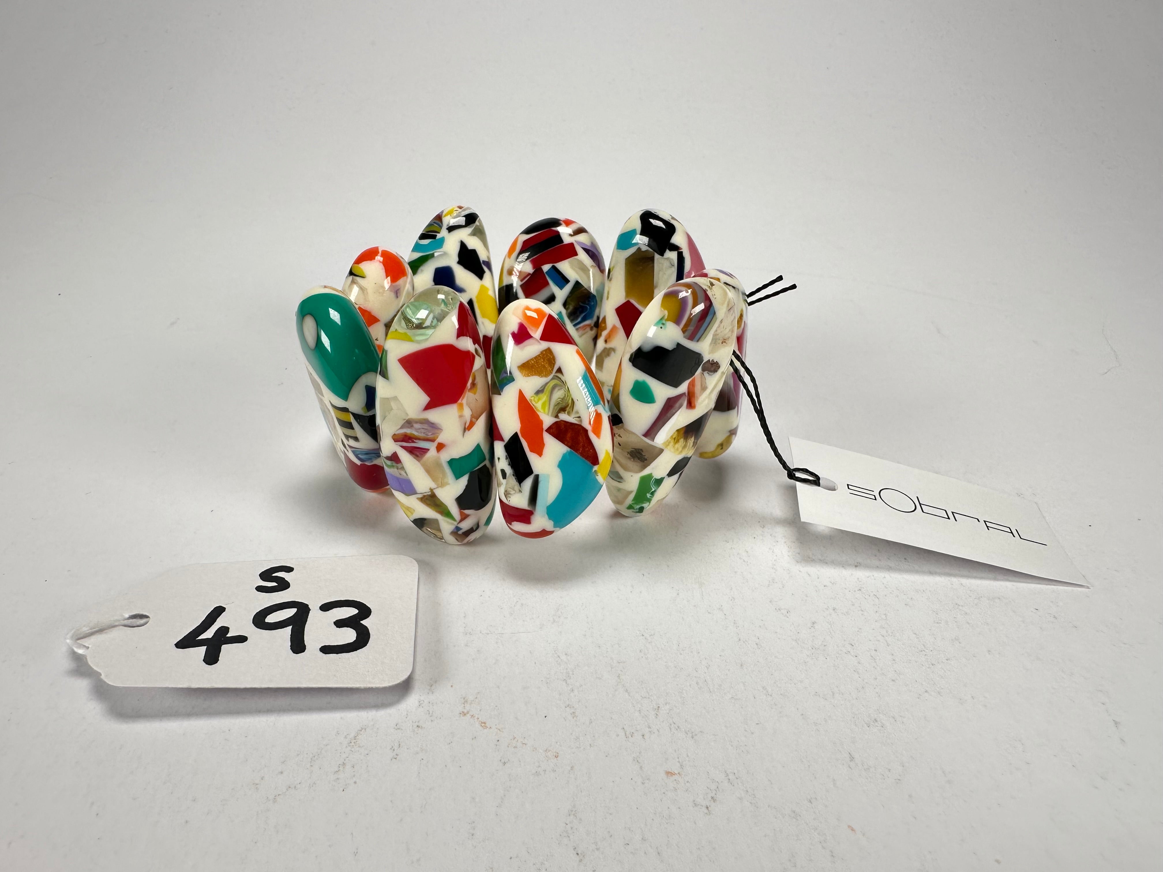 Sobral - Caillou Marfim "Onda" Elasticated Resin Bracelet ( 005329 )