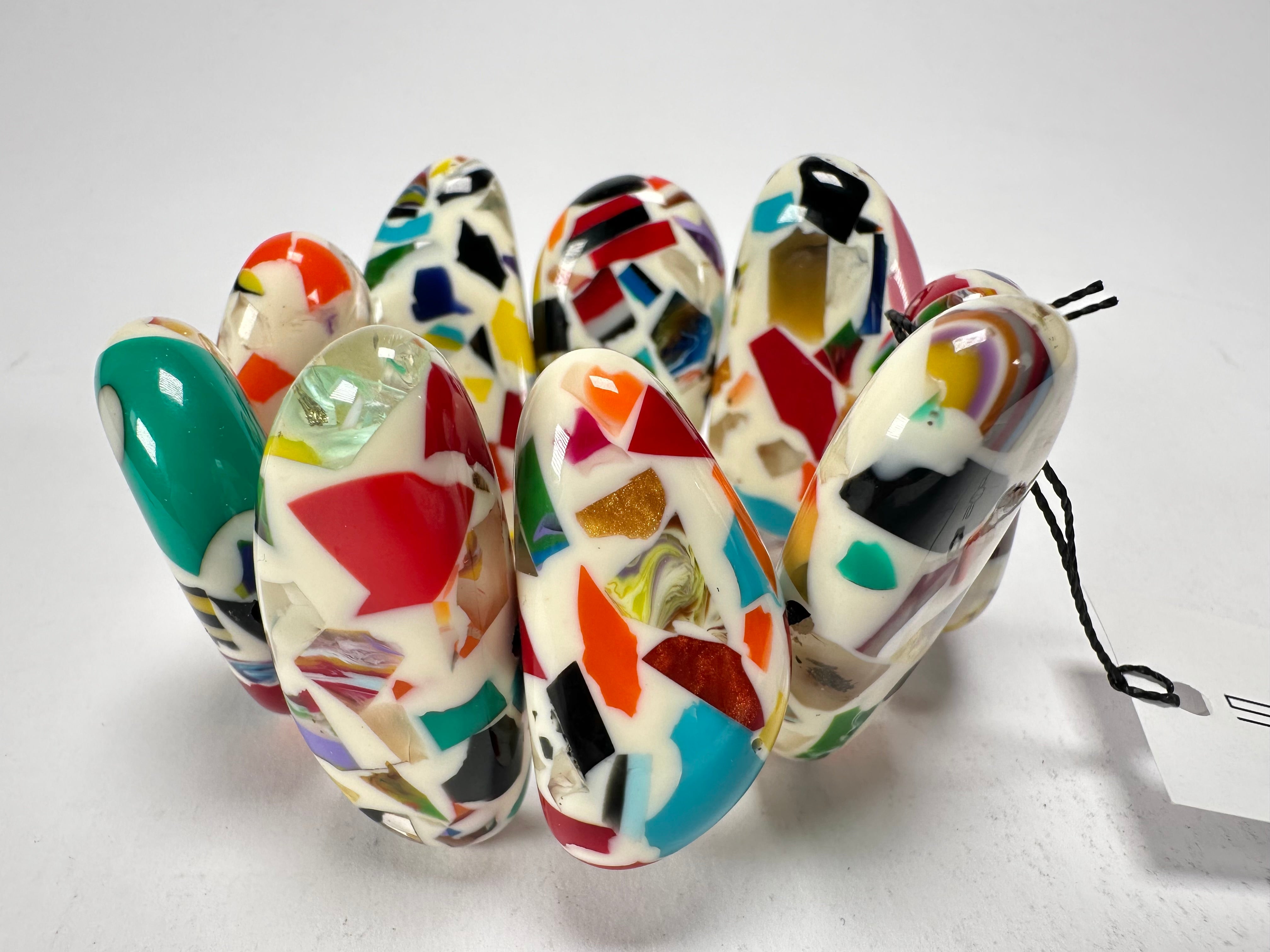 Sobral - Caillou Marfim "Onda" Elasticated Resin Bracelet ( 005329 )