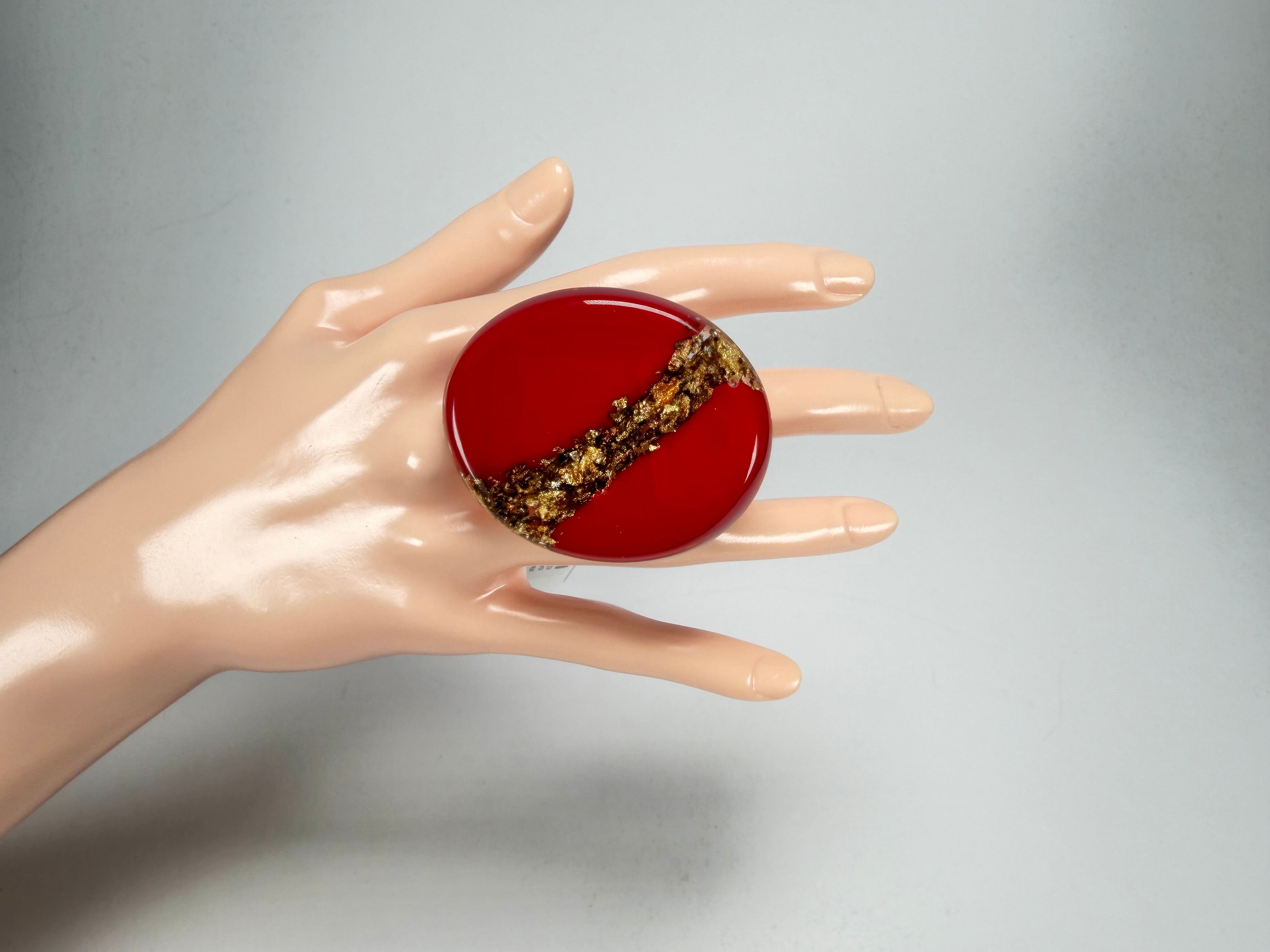 Sobral - Metalique "Munique" Orlando Red Resin Ring ( 005145 ) - Size UK U / US 10