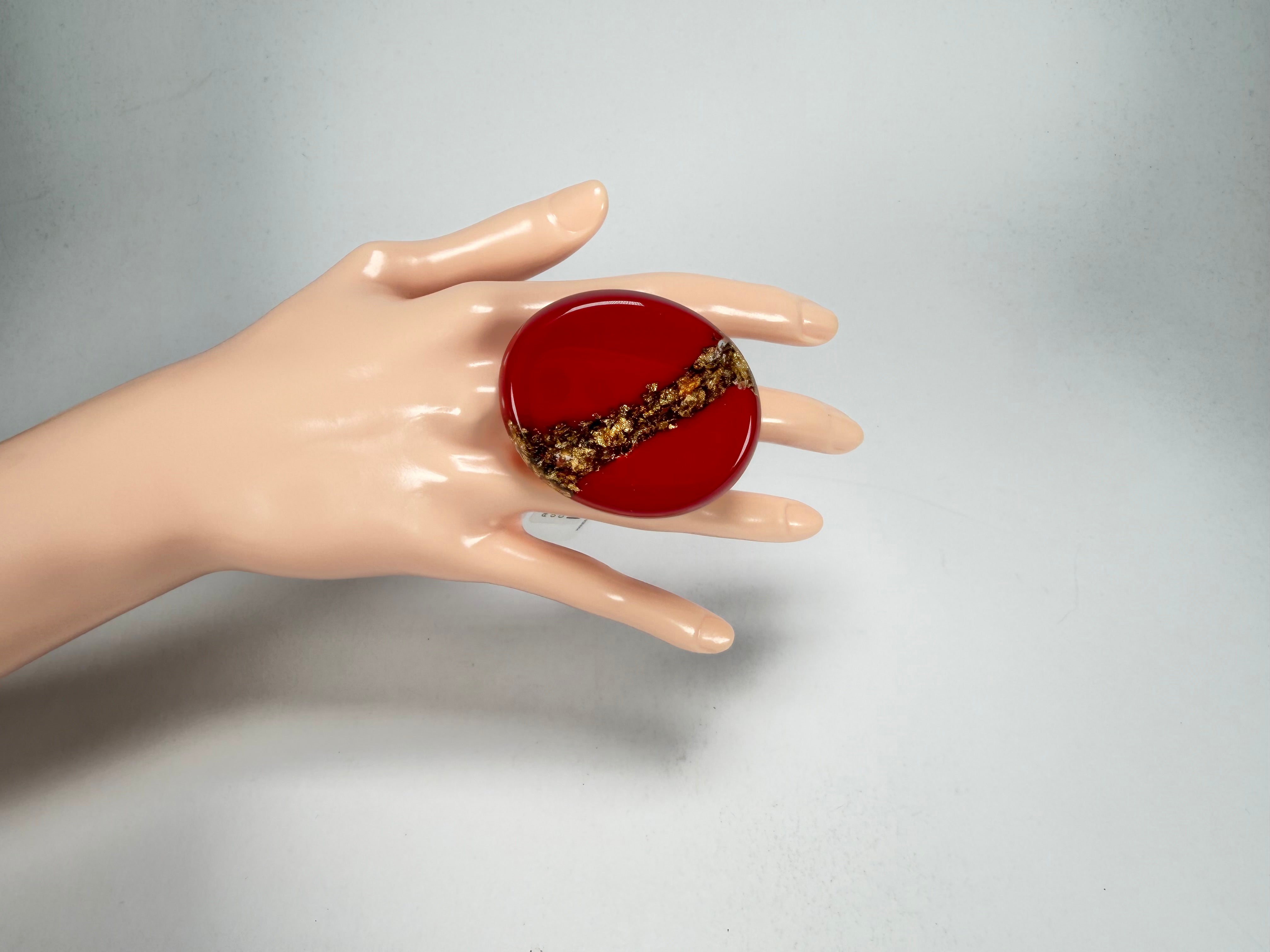 Sobral - Metalique "Munique" Orlando Red Resin Ring ( 005145 ) - Size UK U / US 10