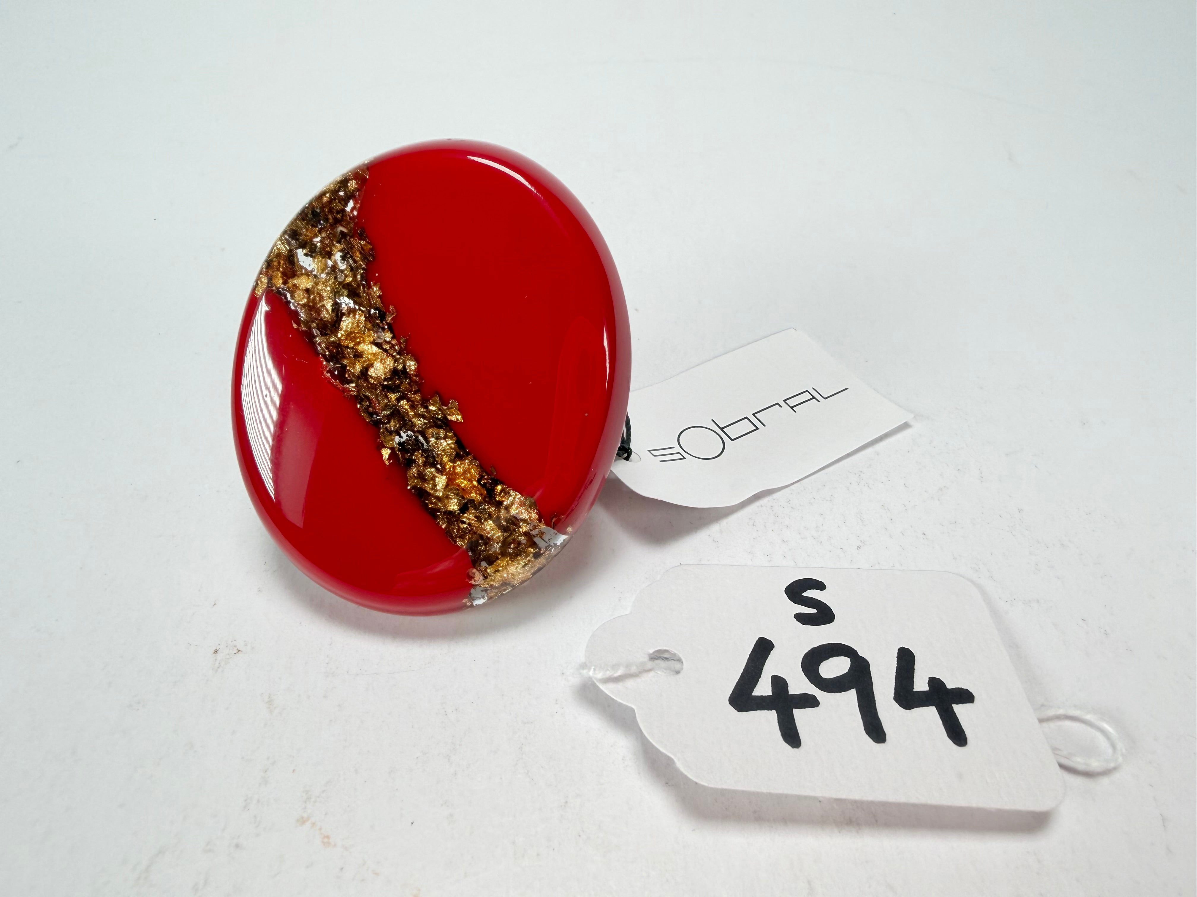 Sobral - Metalique "Munique" Orlando Red Resin Ring ( 005145 ) - Size UK U / US 10