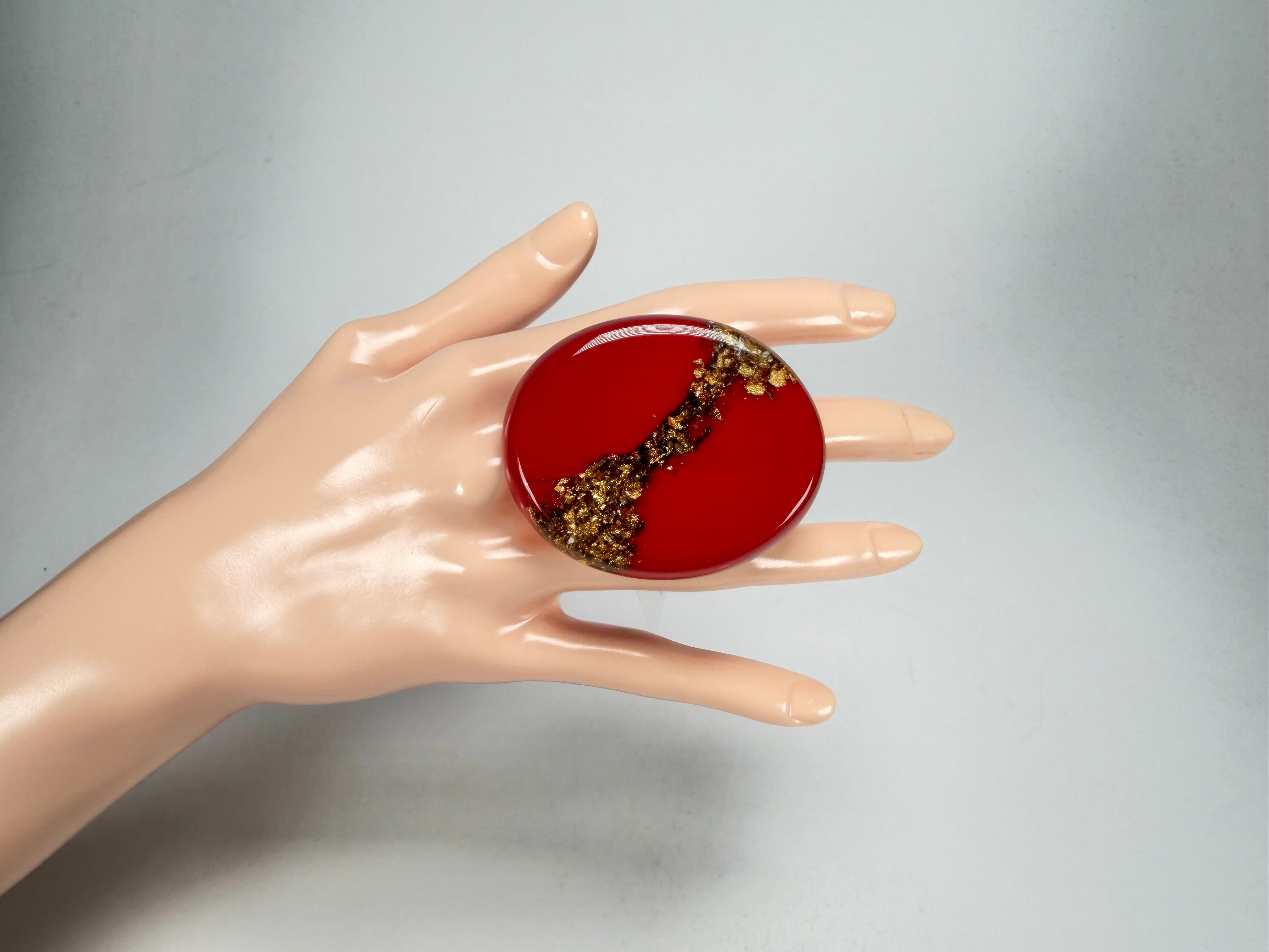 Sobral - Metalique "Munique" Orlando Red Resin Ring ( 005145 ) - Size UK V / US 10.5