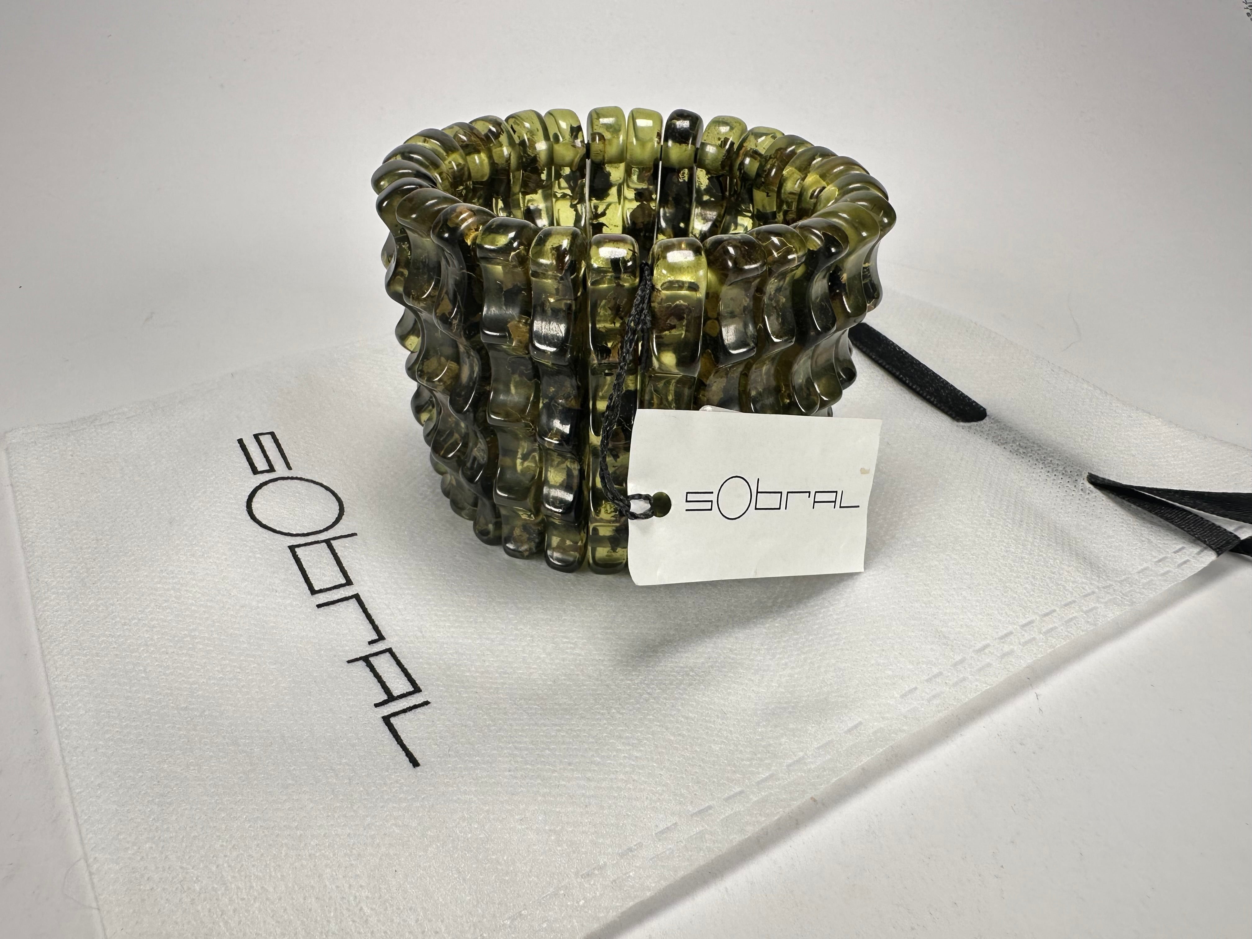 Sobral - "Swamp" Studio Creation Elasticated Resin Bracelet ( 000000 )