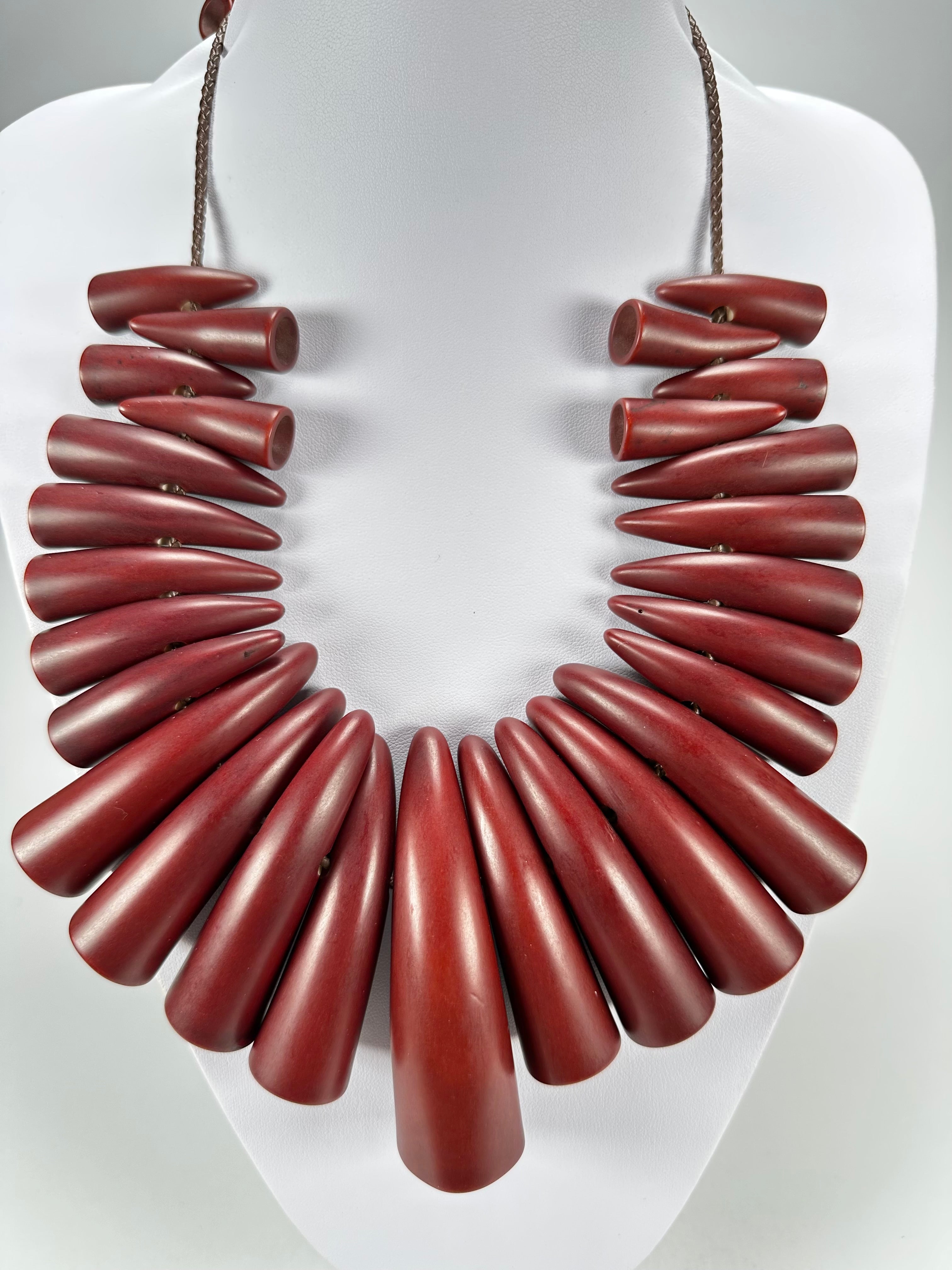 Sobral - "Tusk" Studio Creation Dark Red Resin Necklace ( 000000 )