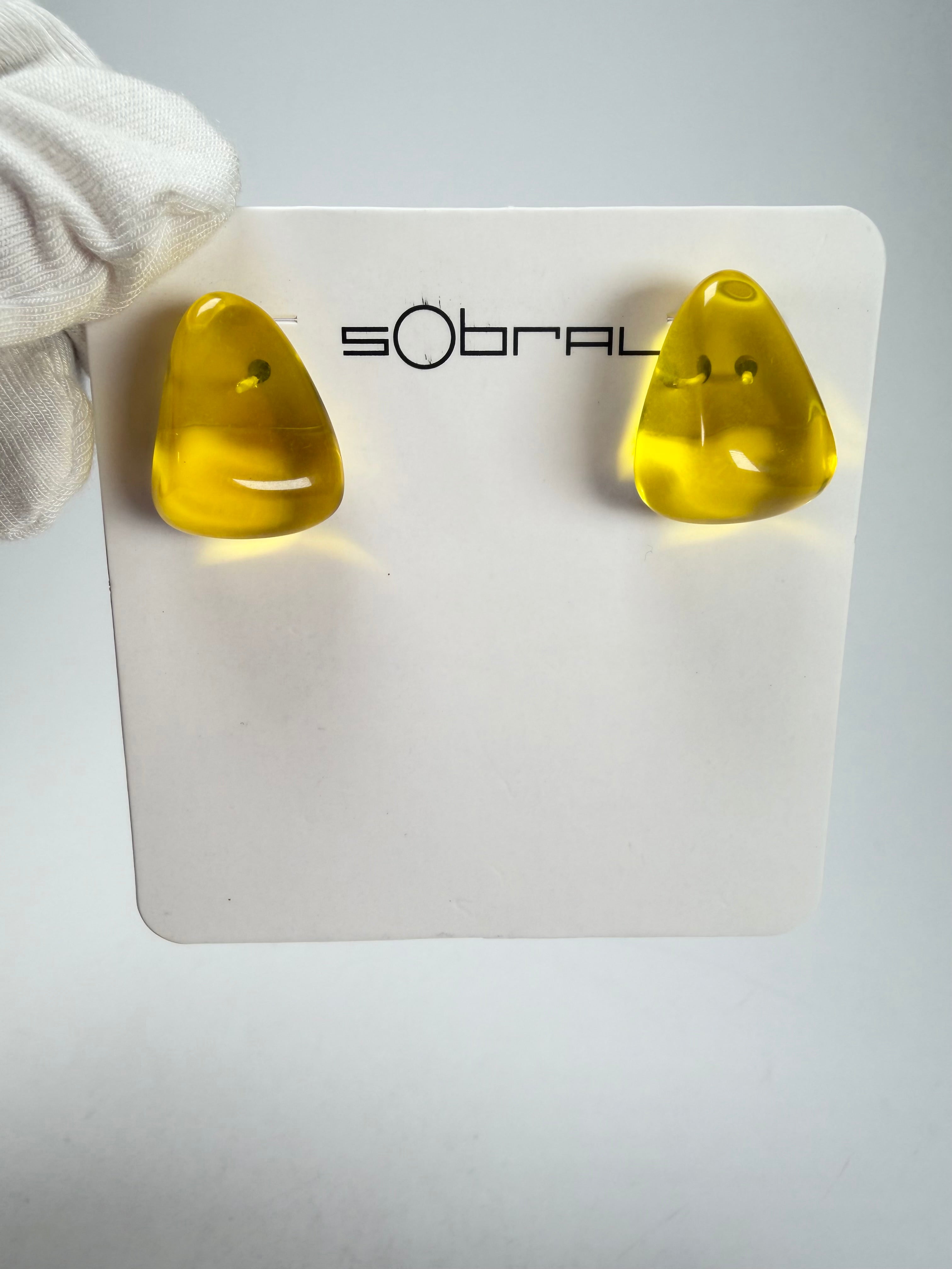 Sobral - Mix 2023 "Pequeno Diamante" Yellow Cristal Resin Earrings ( 003600 )