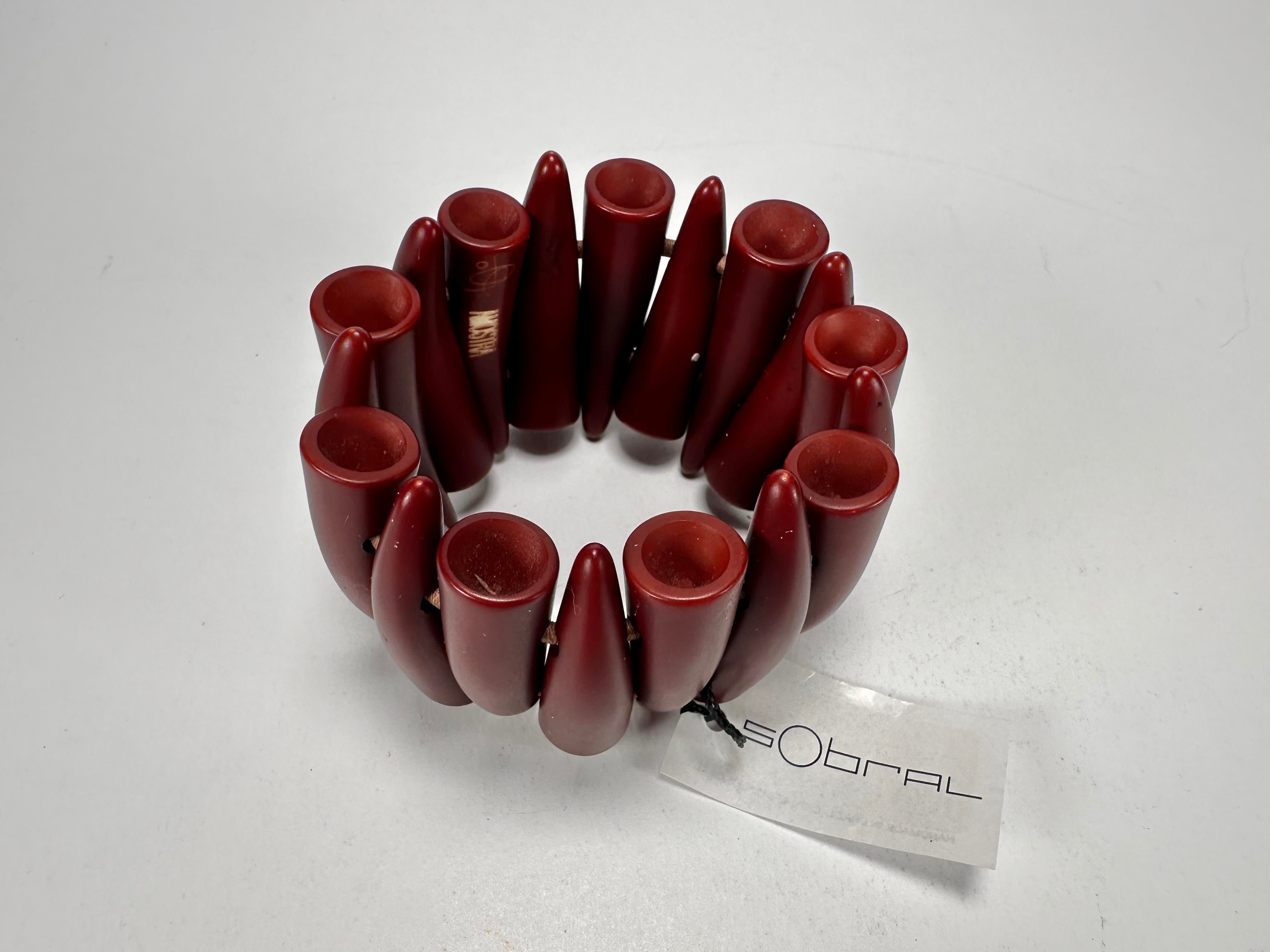 Sobral - "Tusk" Studio Creation Dark Red Elasticated Resin Bracelet ( 000000 )