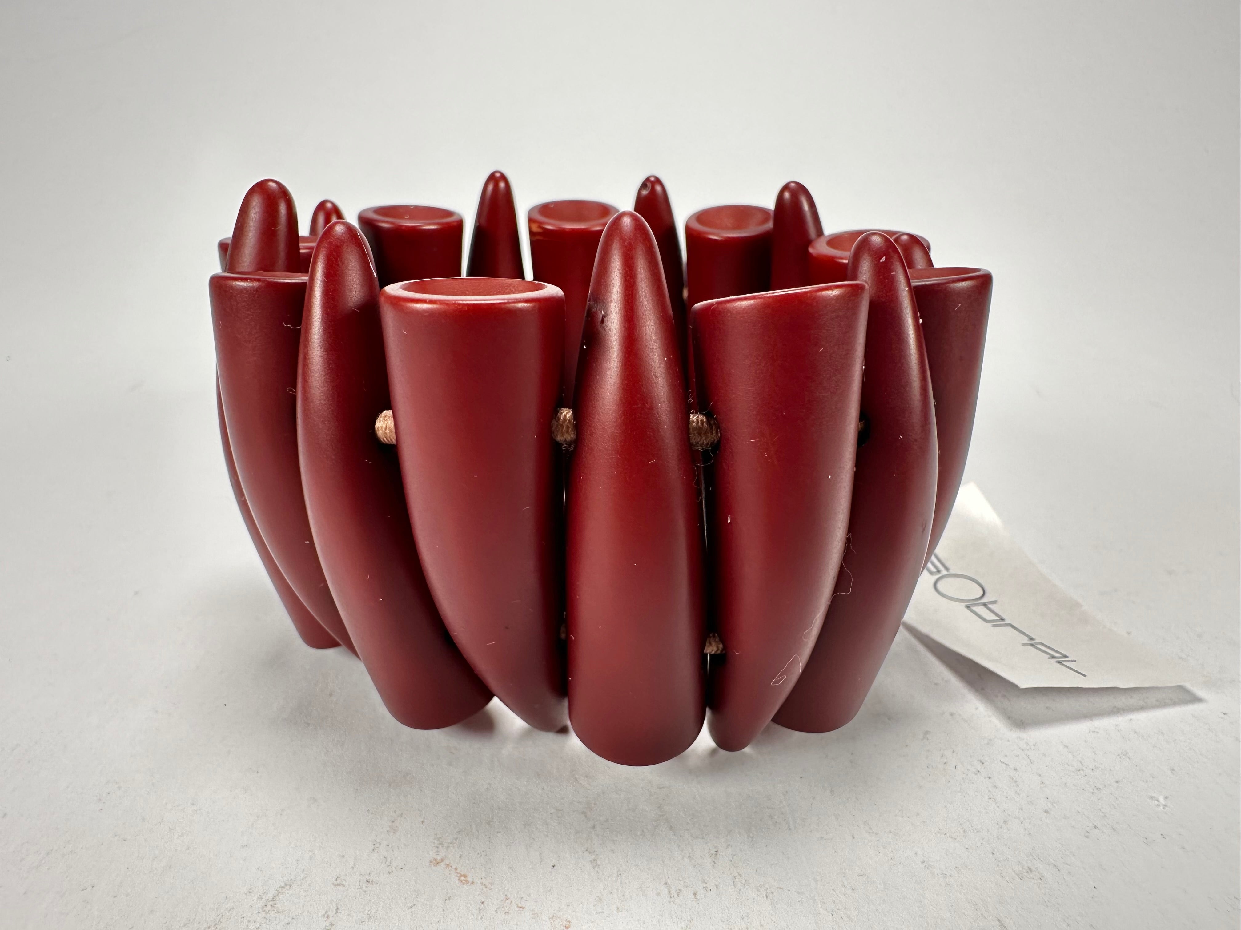 Sobral - "Tusk" Studio Creation Dark Red Elasticated Resin Bracelet ( 000000 )