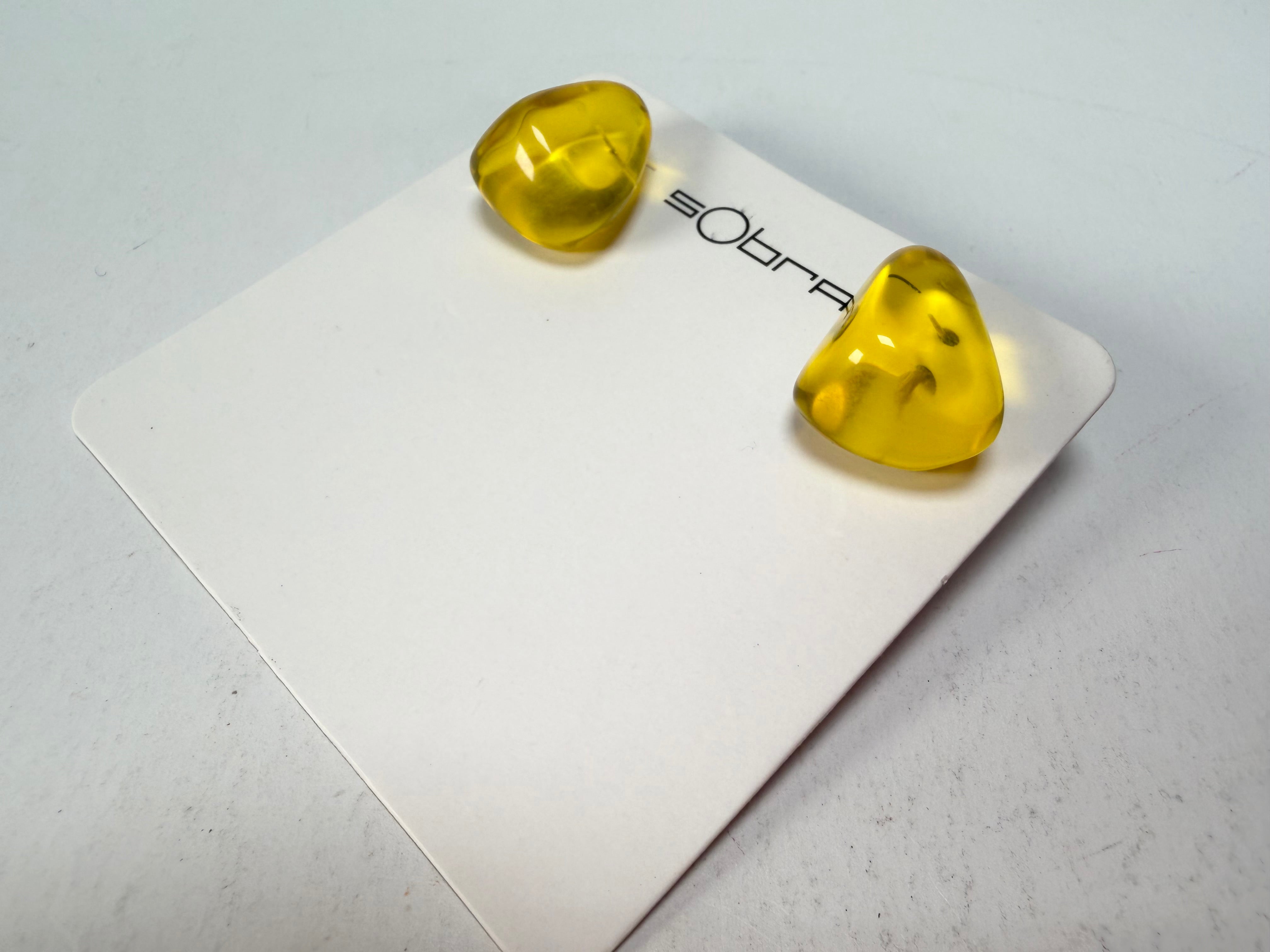 Sobral - Mix 2023 "Pequeno Diamante" Yellow Cristal Resin Earrings ( 003600 )
