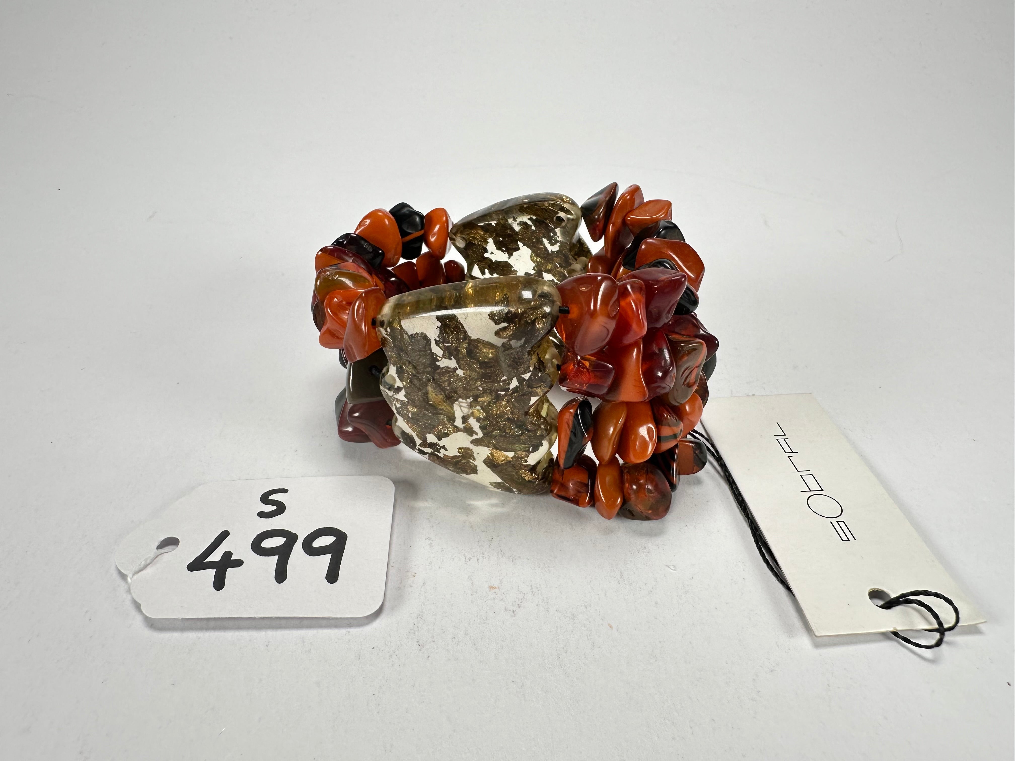Sobral - Small Stone "Ilana" Elasticated Resin Bracelet ( 003544 )