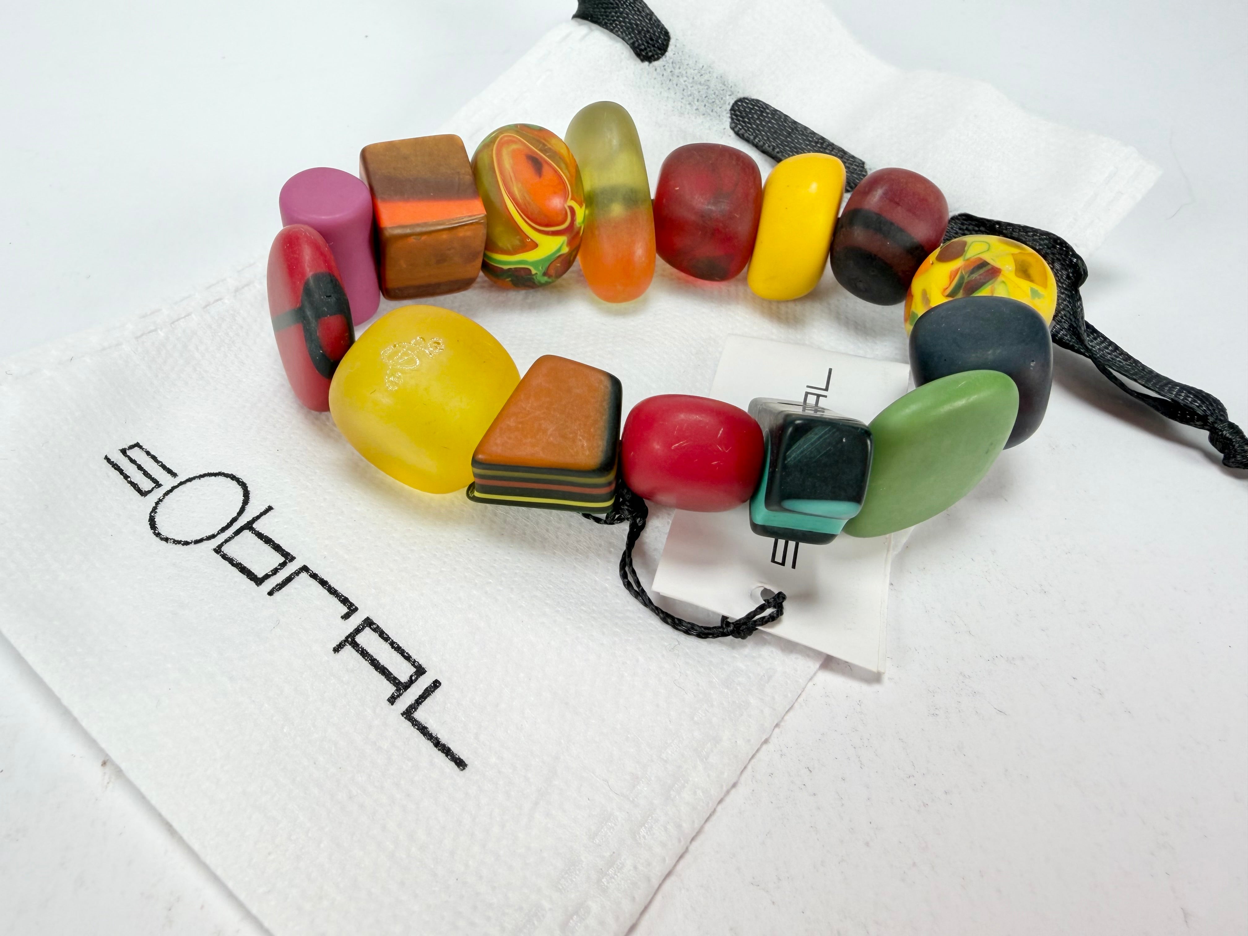 Sobral - Multi-Colour "Indiana" Mix Multicor Elasticated Resin Bracelet ( 000210 )