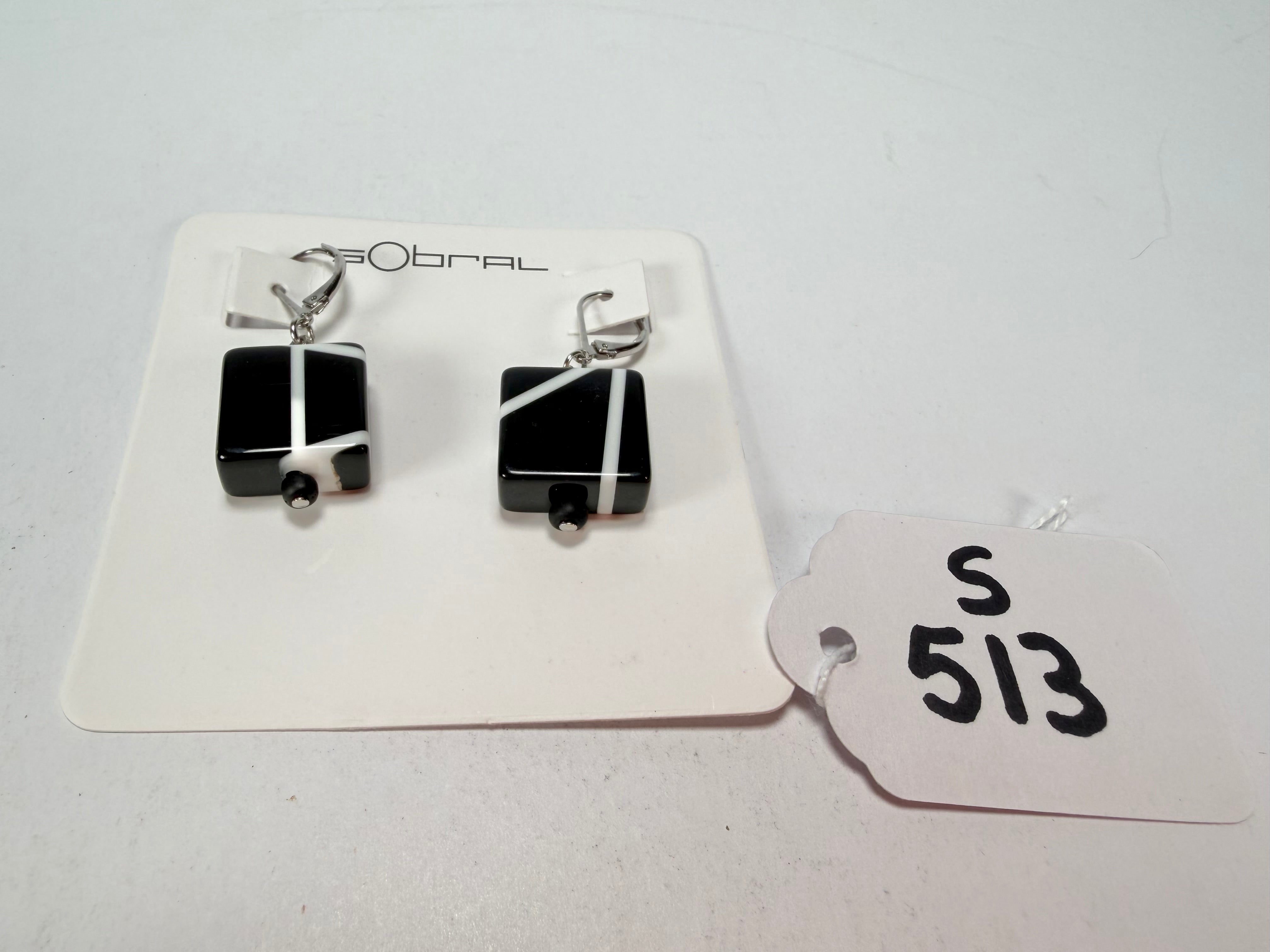 Sobral - Street "Atelie" Black Resin Earrings ( 005338 )