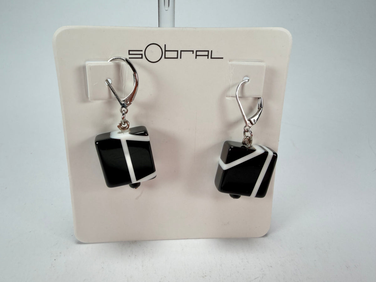 Sobral - Street "Atelie" Black Resin Earrings ( 005338 )