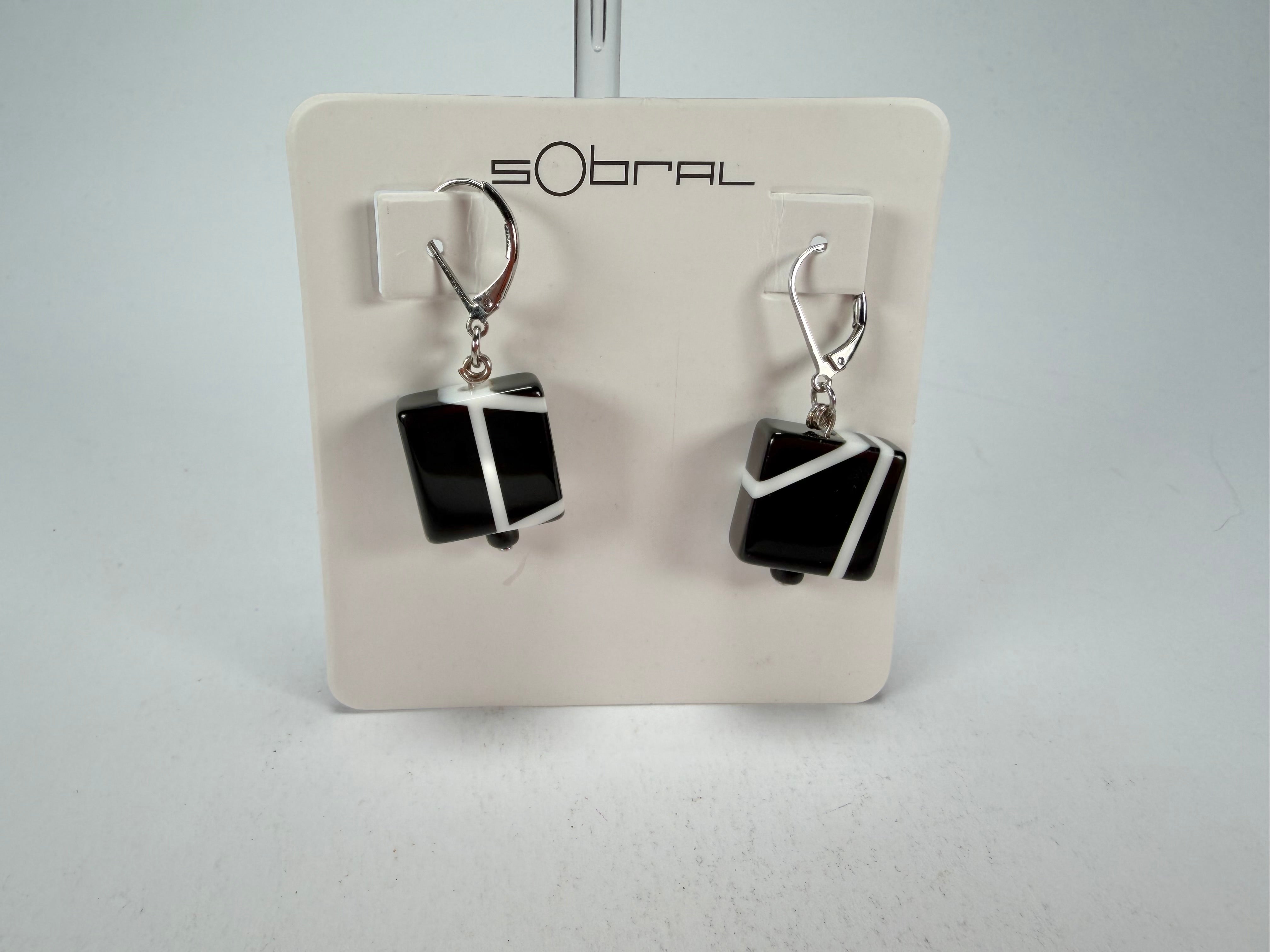 Sobral - Street "Atelie" Black Resin Earrings ( 005338 )