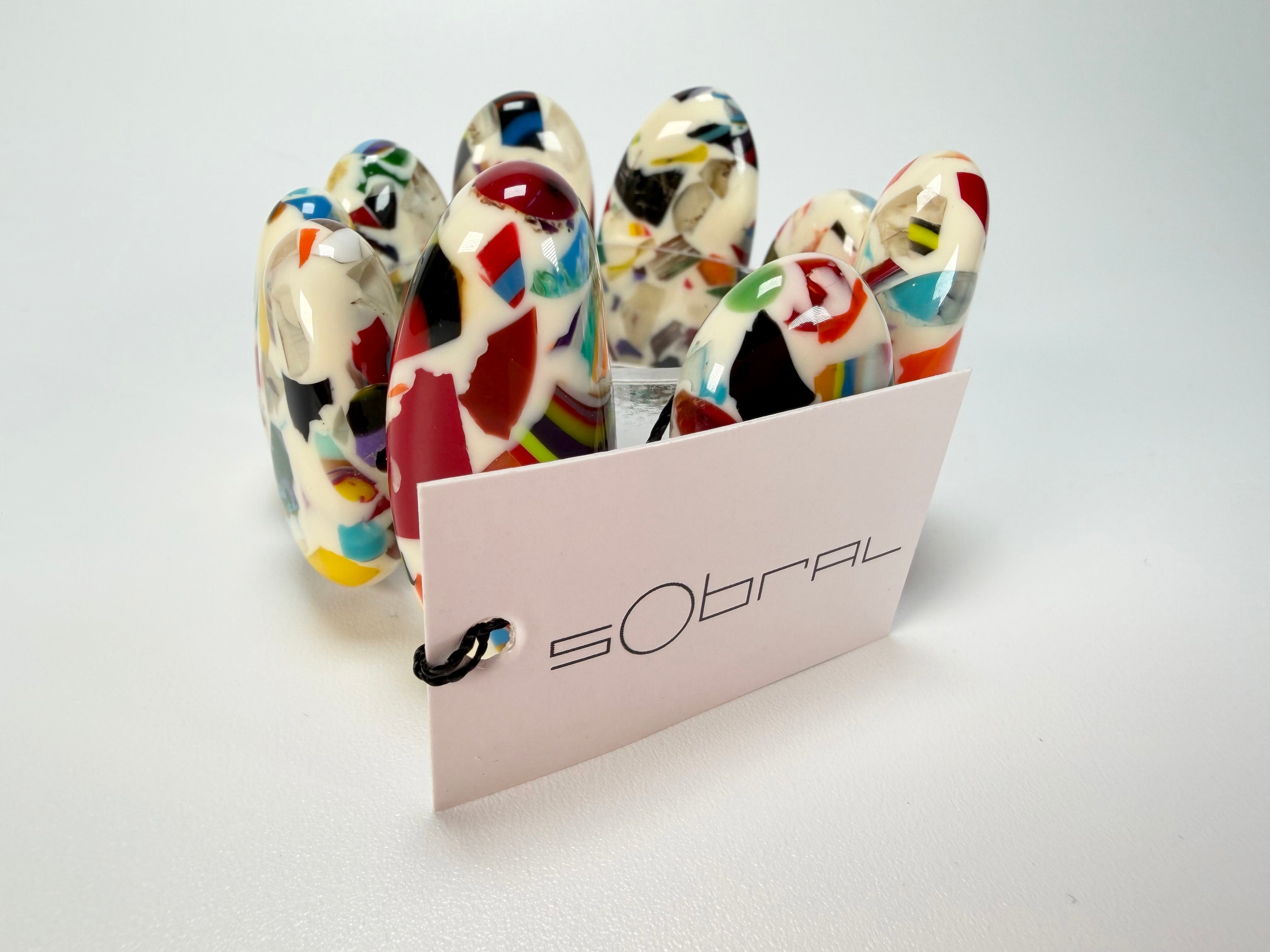Sobral - Caillou Marfim "Onda" Elasticated Resin Bracelet ( 005329 )