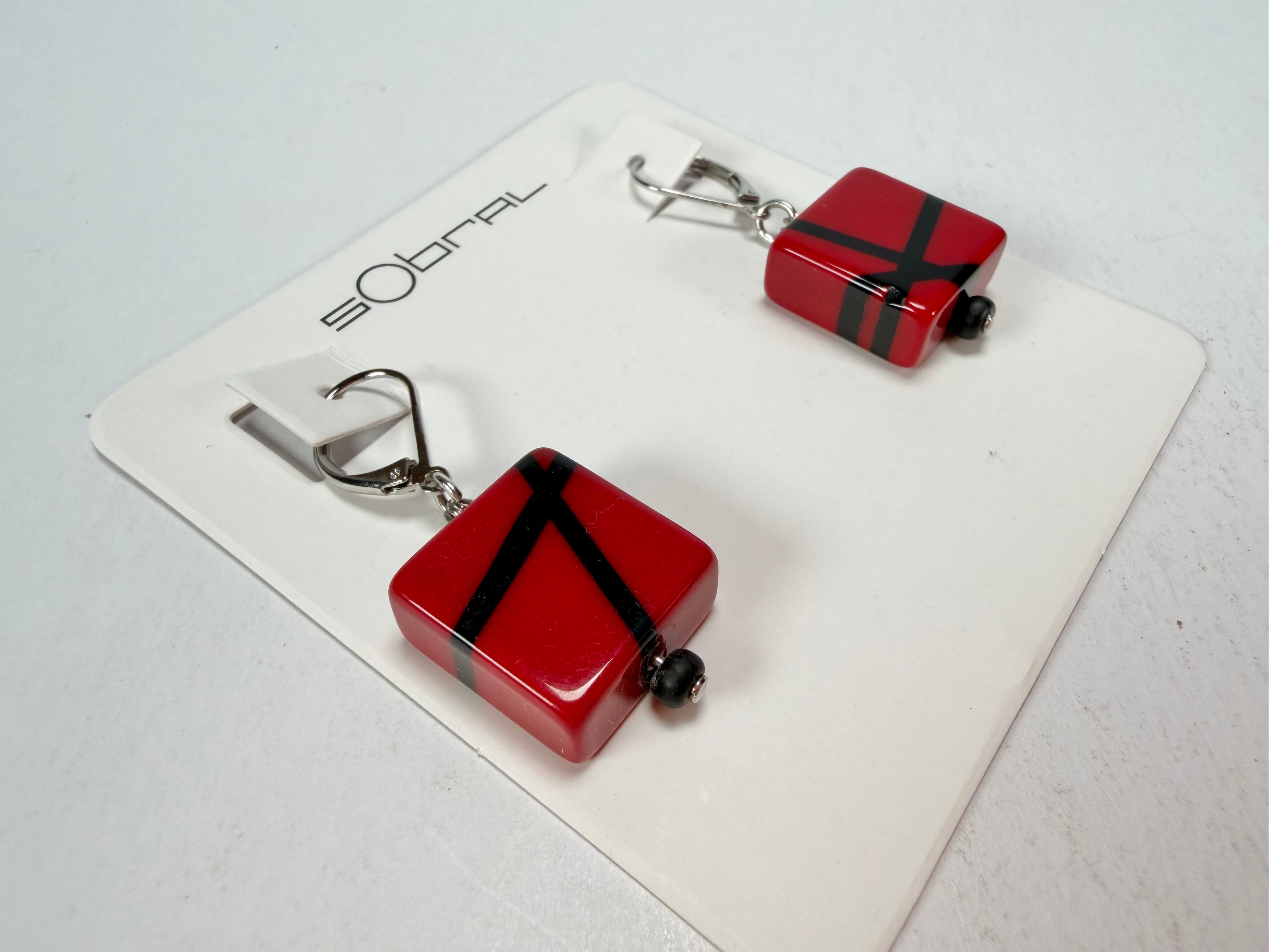 Sobral - Street "Atelie" Red Resin Earrings ( 005338 )