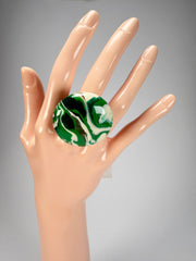 Sobral - Onda Verde "Onda Circle" Green Resin Ring ( 005324 ) - Size UK Q / US 8