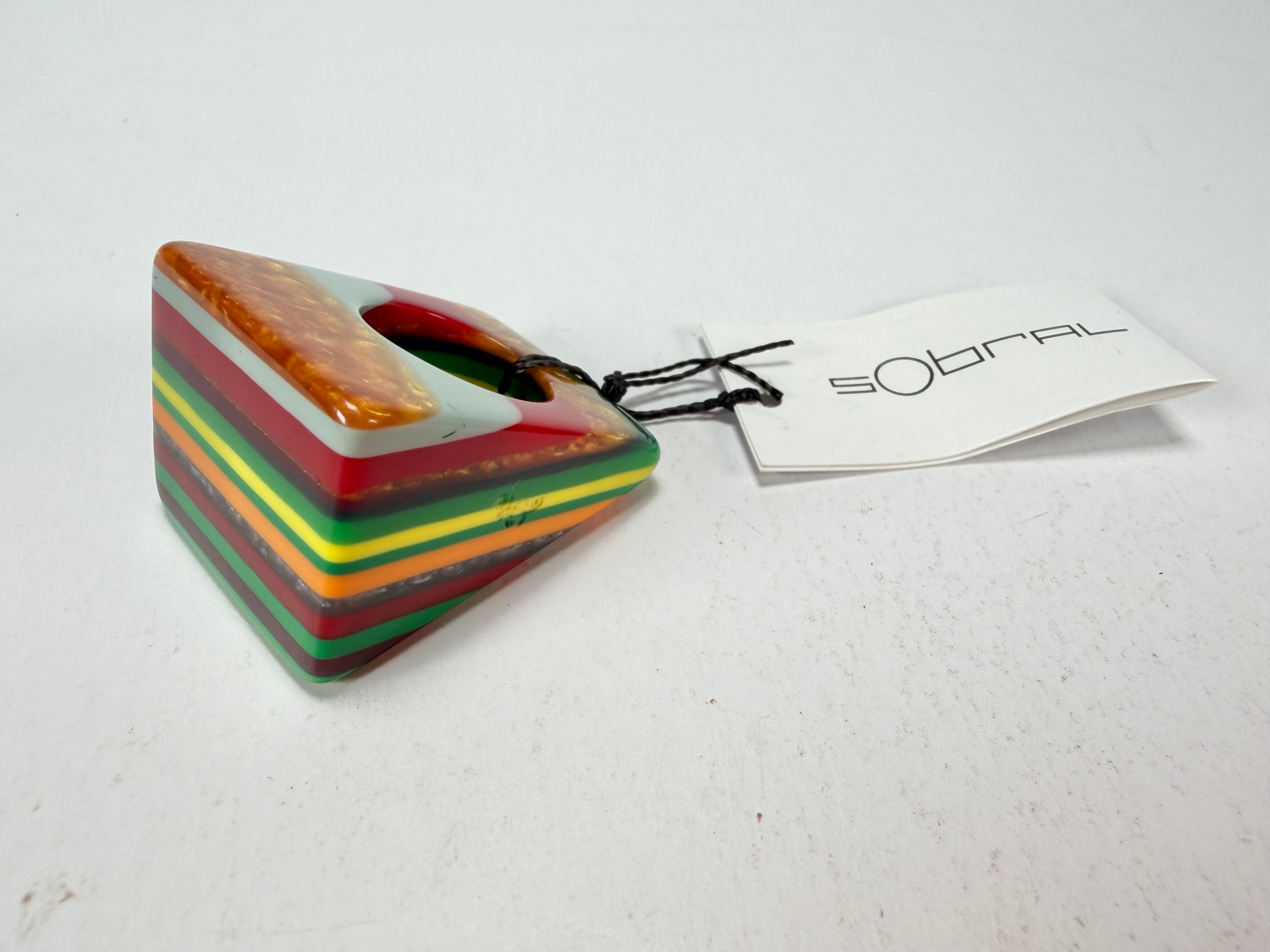 Sobral - Pop Art "Carre" Resin Ring ( 001828 ) - Size UK N / US 6.5