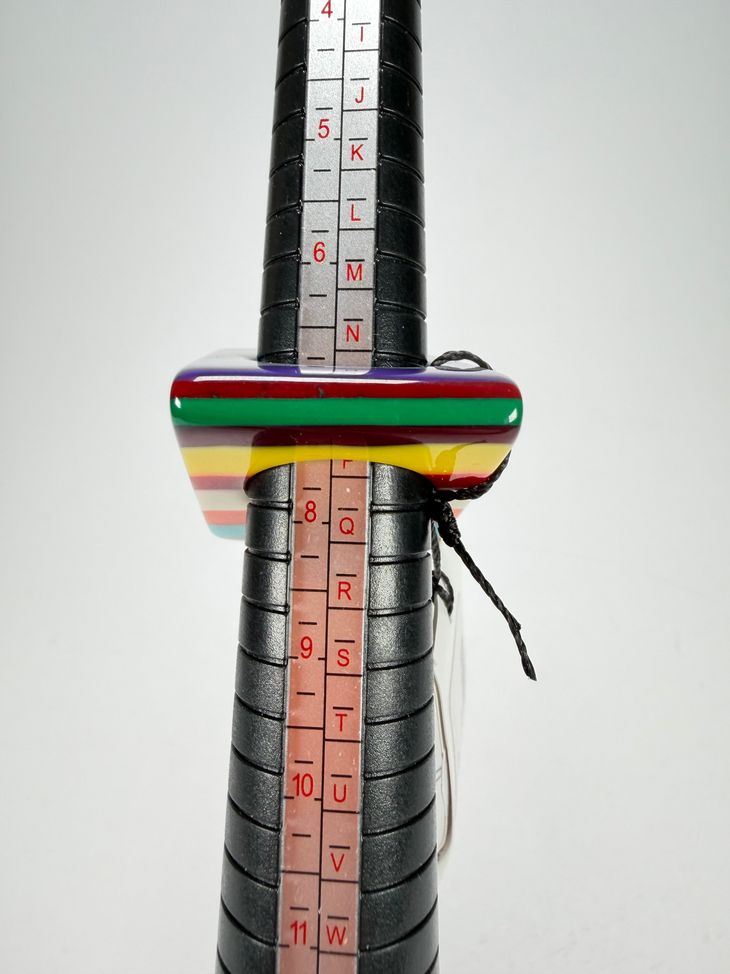 Sobral - Pop Art "Carre" Resin Ring ( 001828 ) - Size UK O / US 7