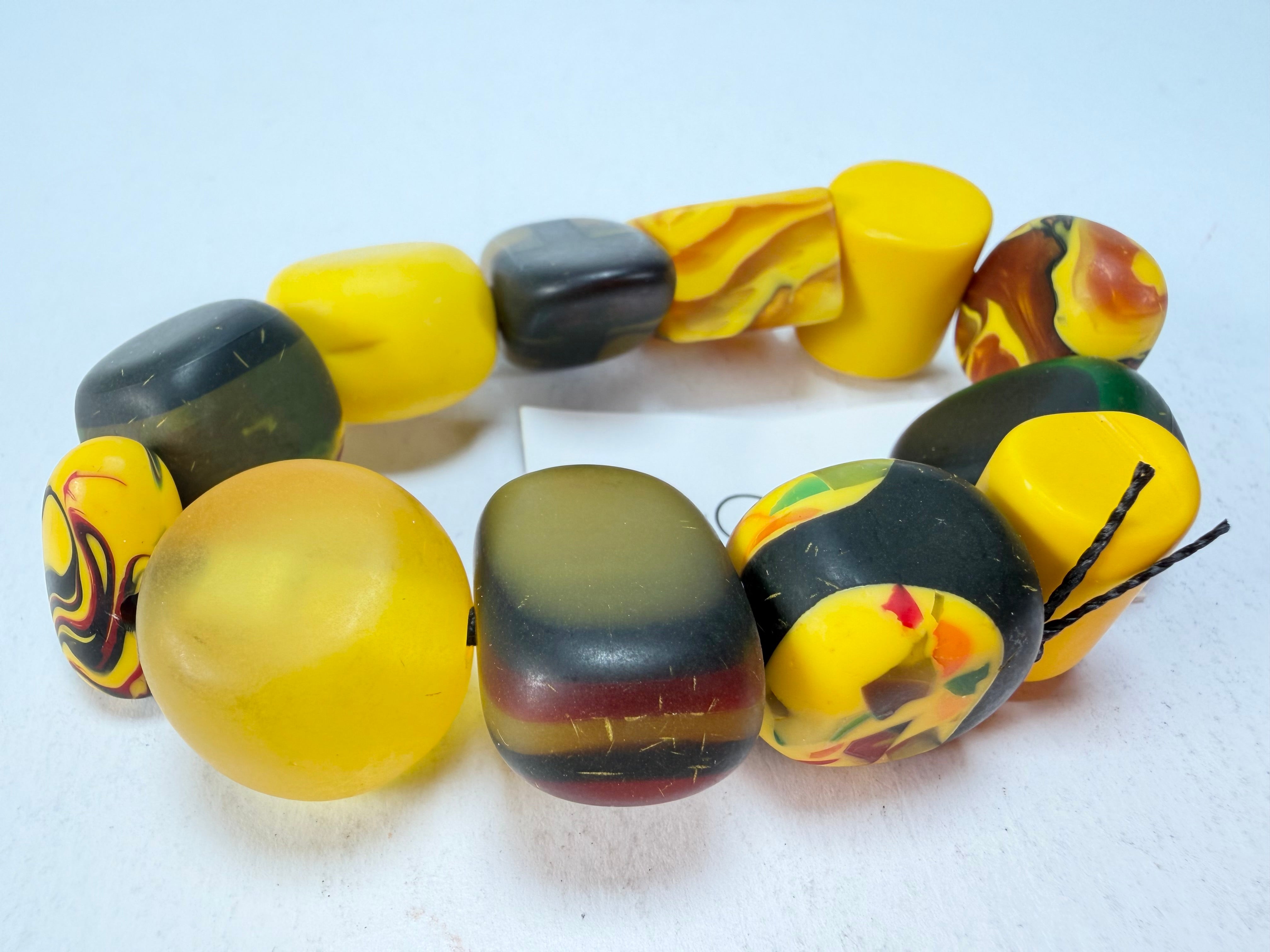 Sobral - Indiana "Amarelo" Yellow Mix Elasticated Resin Bracelet ( 000210 )