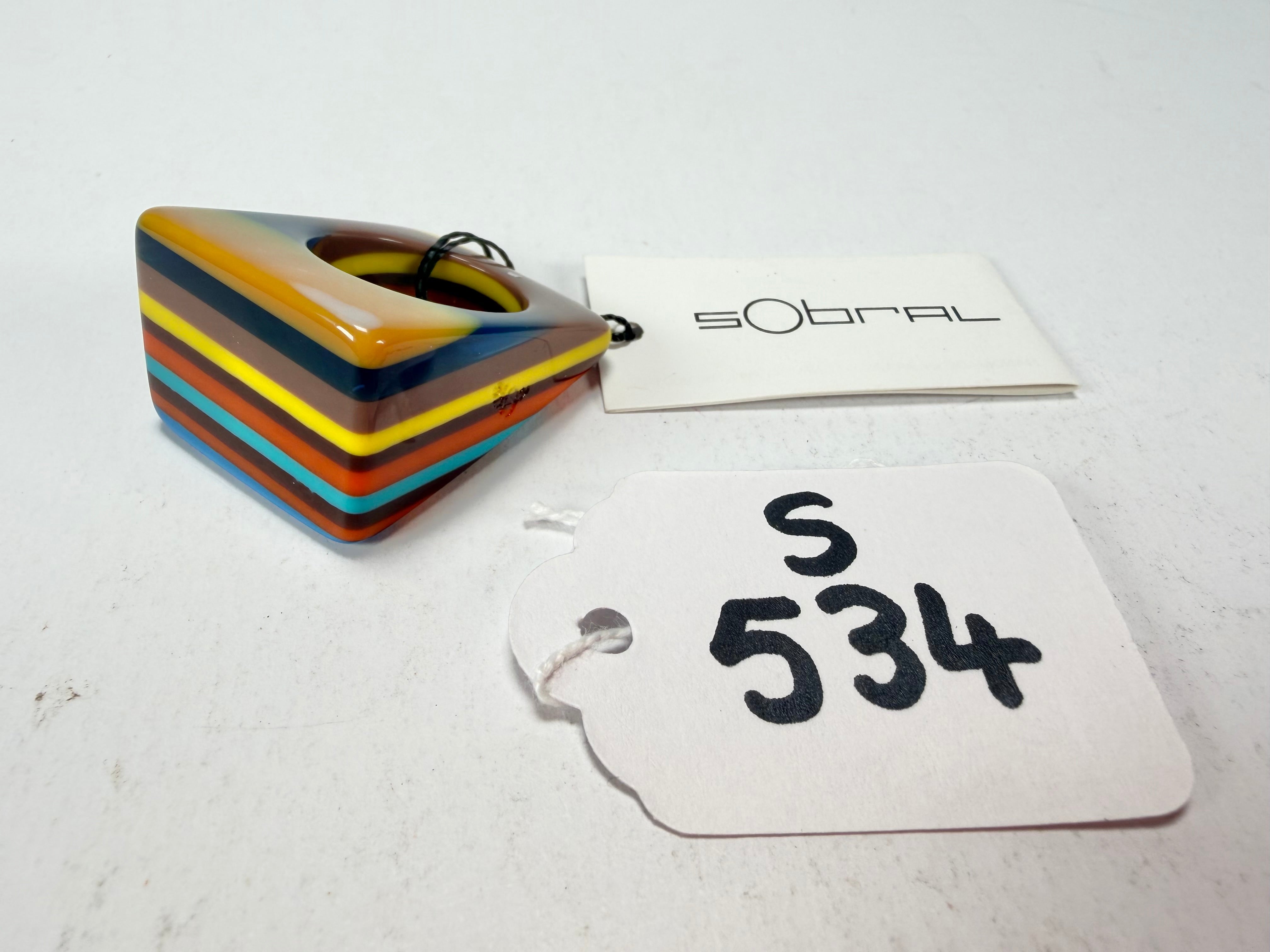 Sobral - Pop Art "Carre" Resin Ring ( 001828 ) - Size UK S / US 9