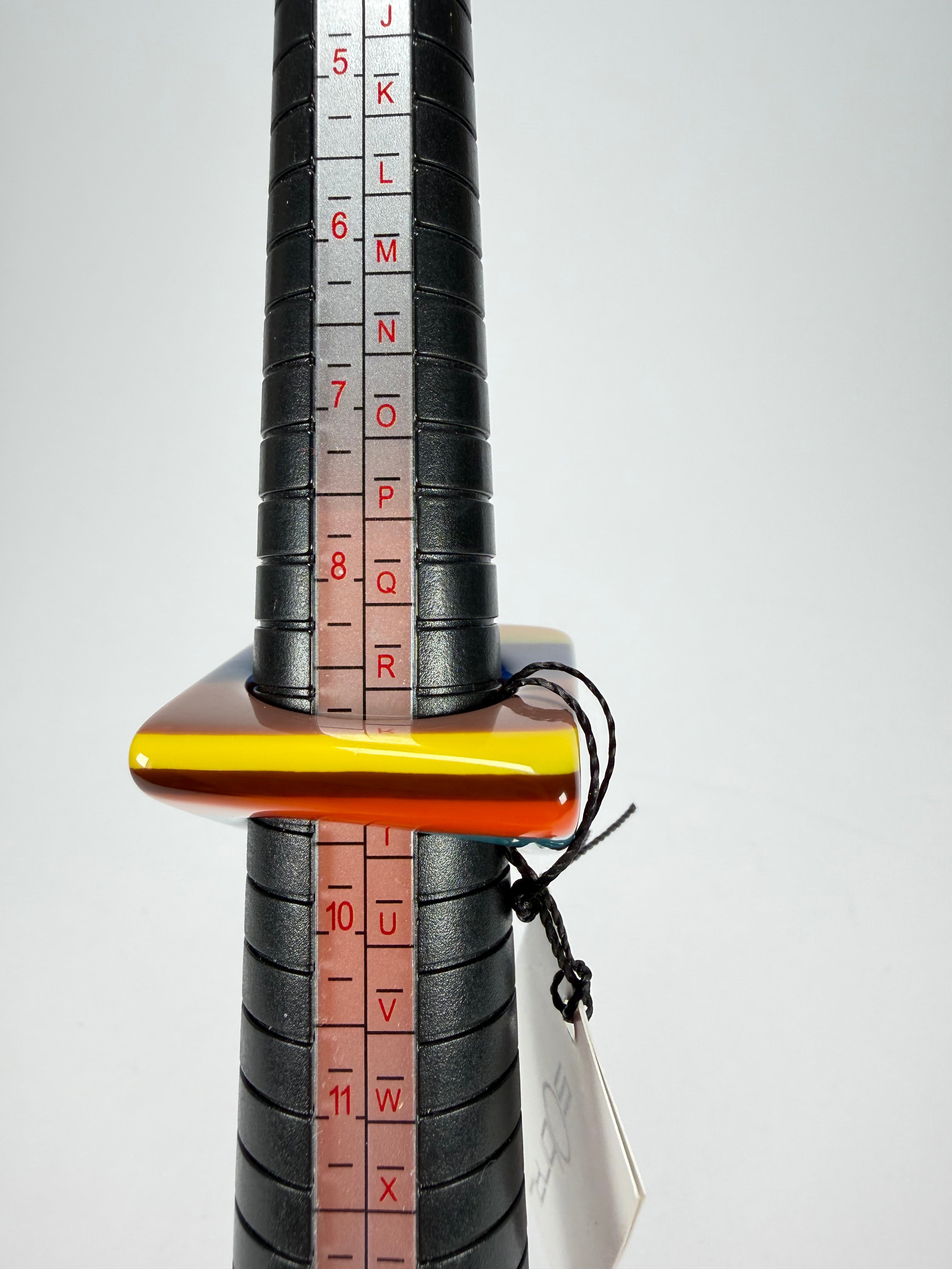 Sobral - Pop Art "Carre" Resin Ring ( 001828 ) - Size UK S / US 9