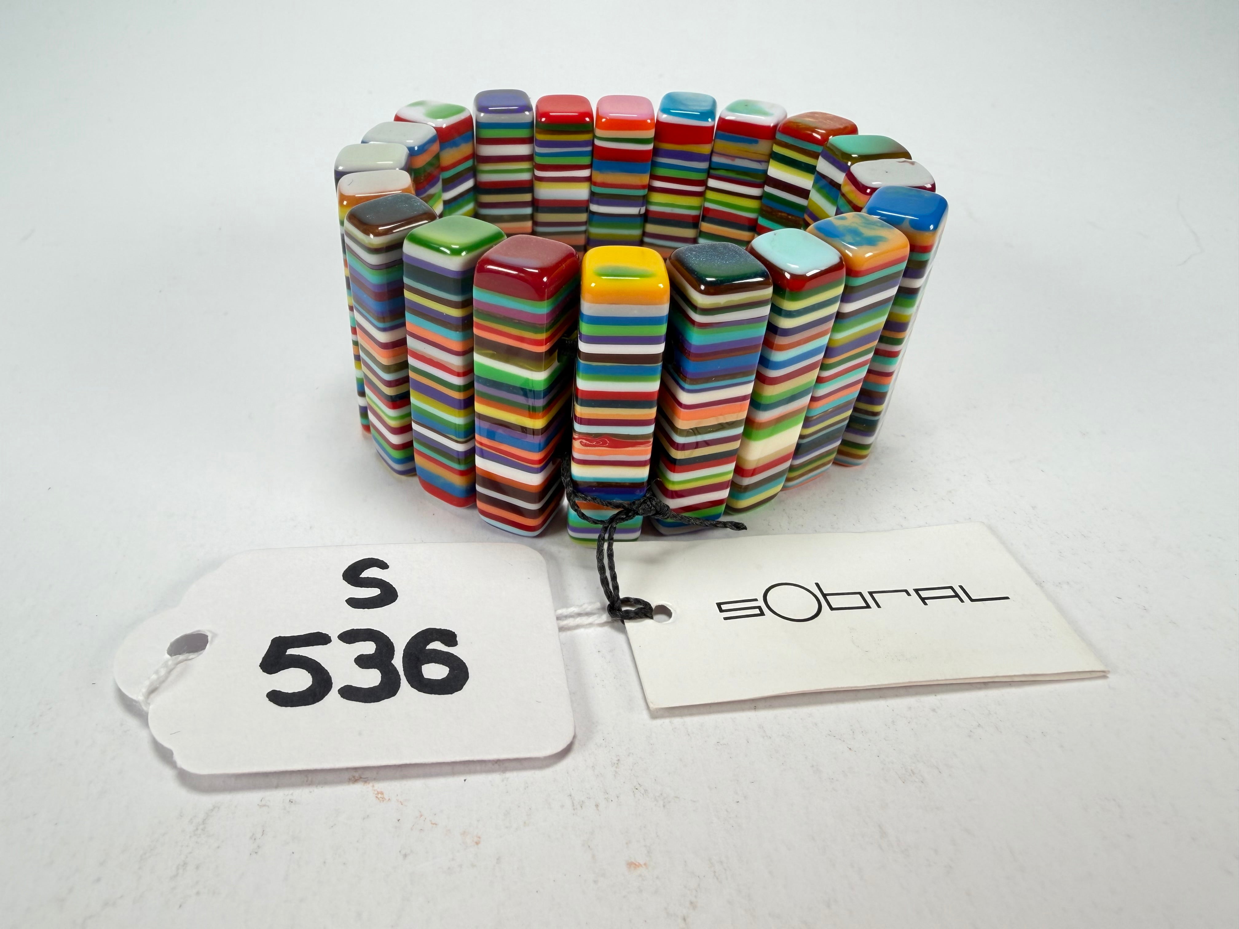 Sobral - Pop Art "Studio Creation" Elasticated Resin Bracelet ( 000000 )