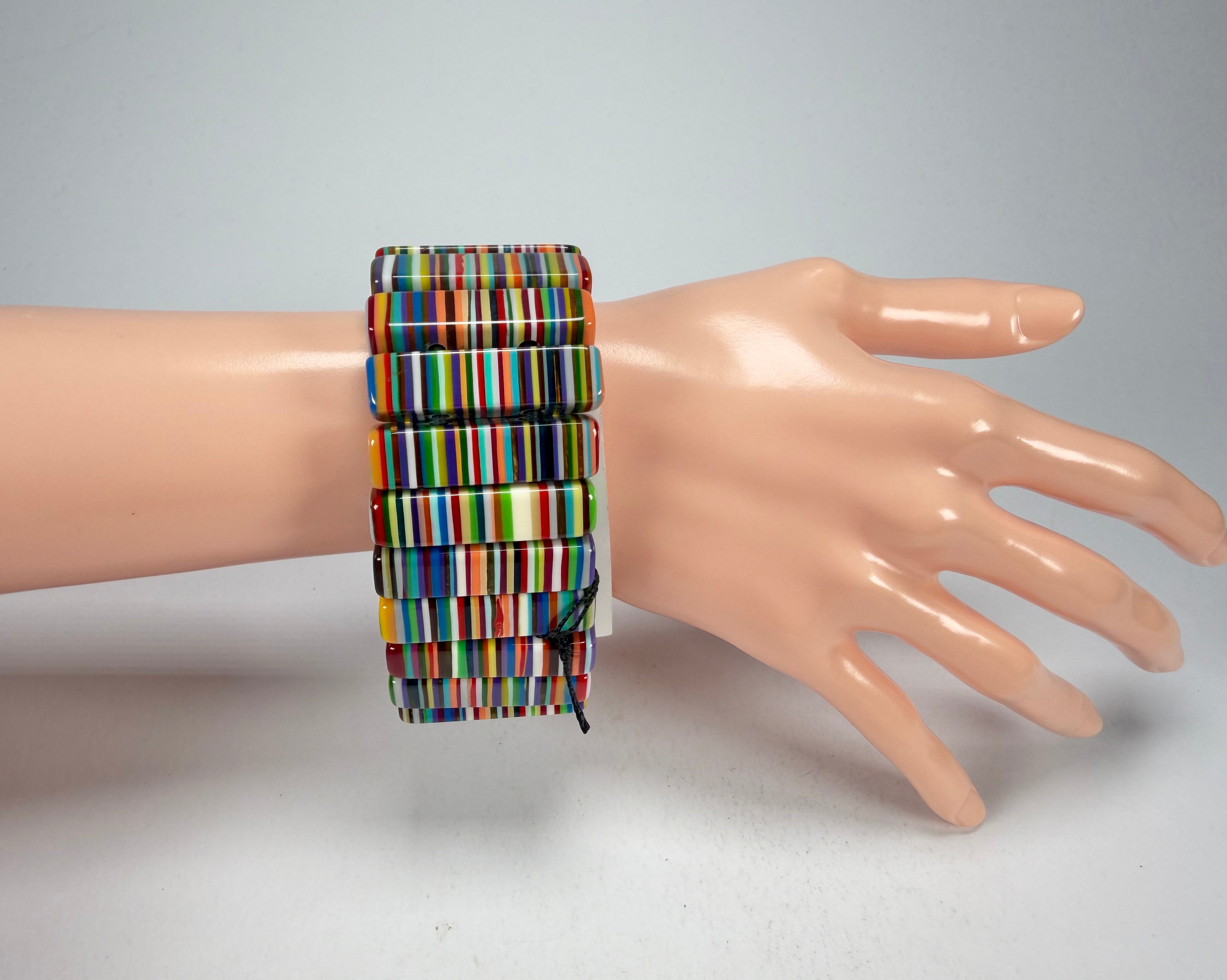 Sobral - Pop Art "Studio Creation" Elasticated Resin Bracelet ( 000000 )