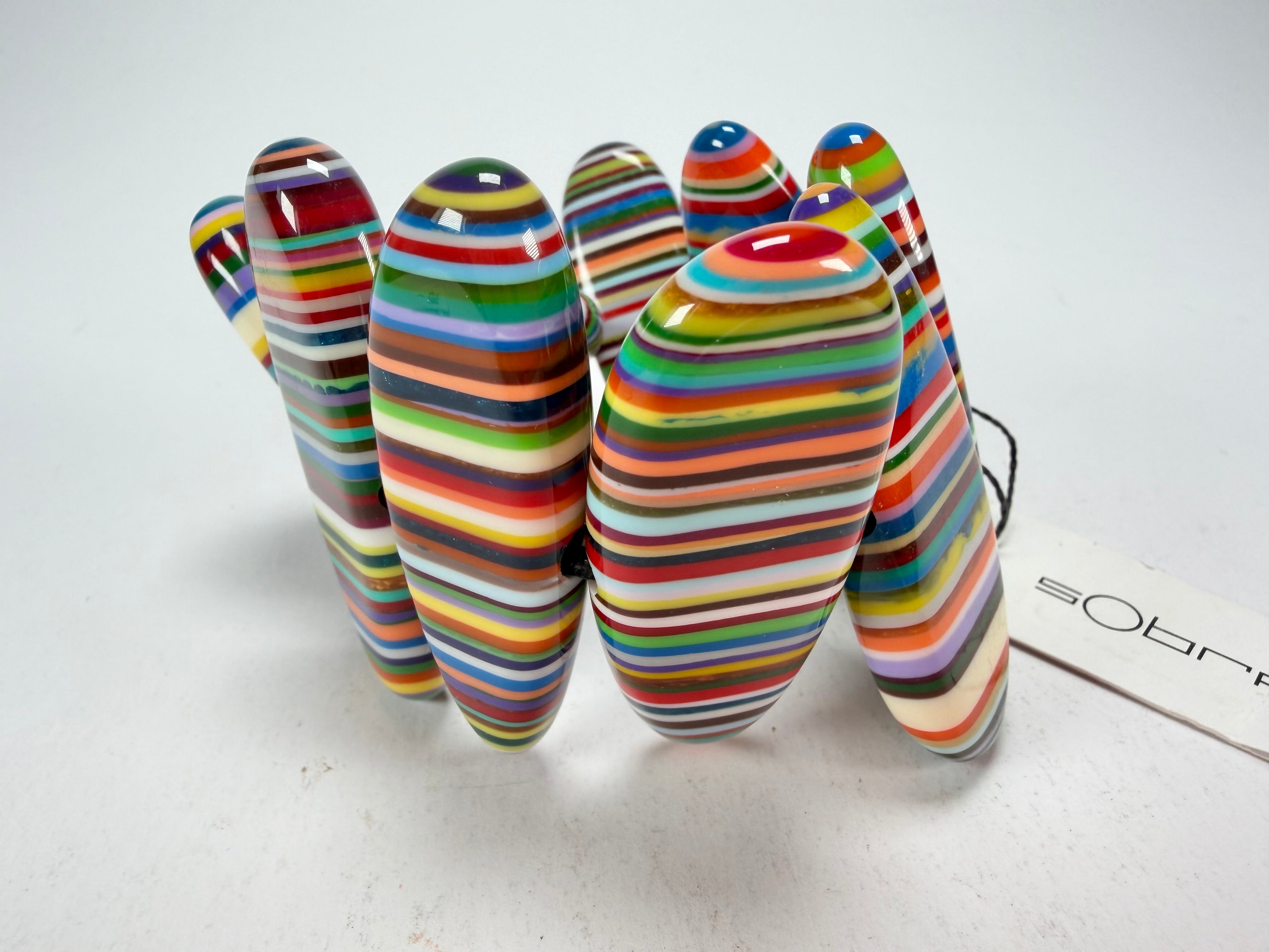 Sobral - Pop Art "Pipe" Elasticated Resin Bracelet ( 005424 )