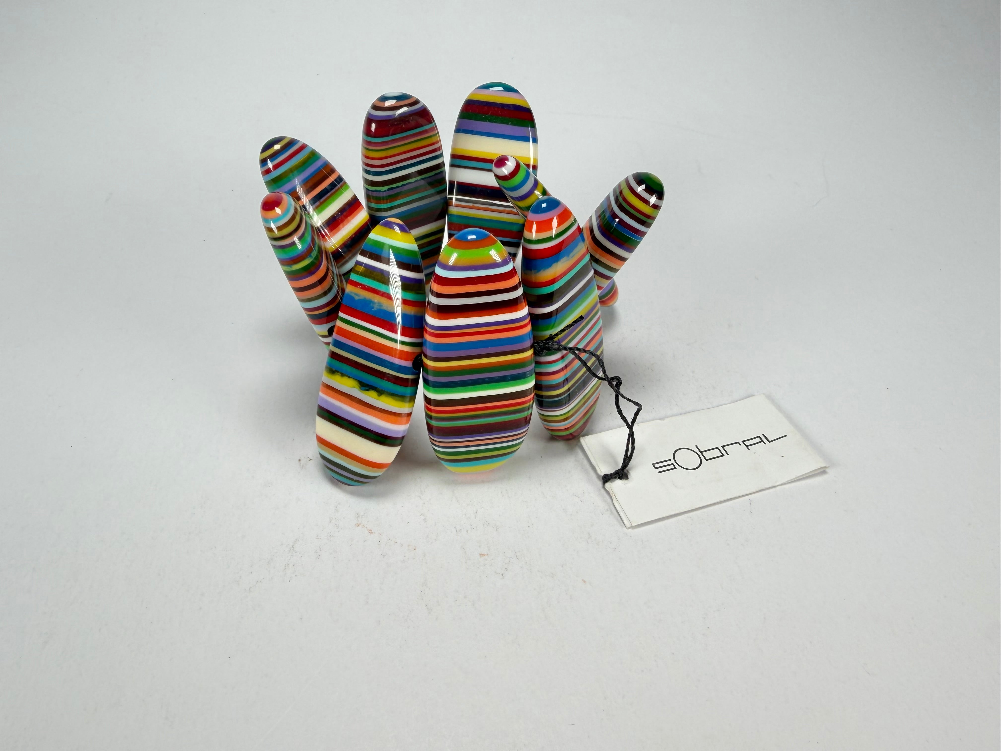 Sobral - Pop Art "Pipe" Elasticated Resin Bracelet ( 005424 )