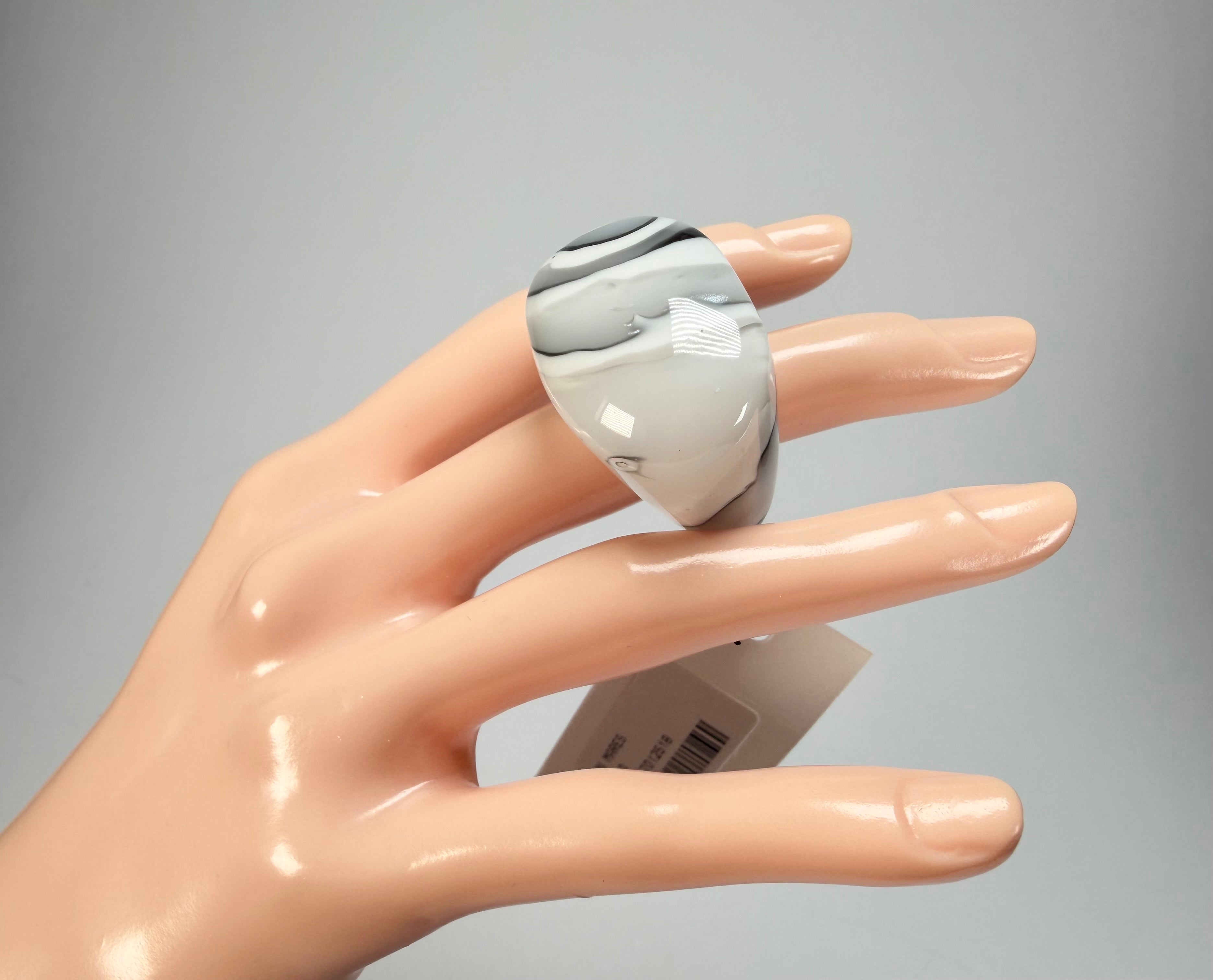 Sobral - Onda Gelo "Mares" Resin Ring ( 005417 ) - Size UK P / US 8