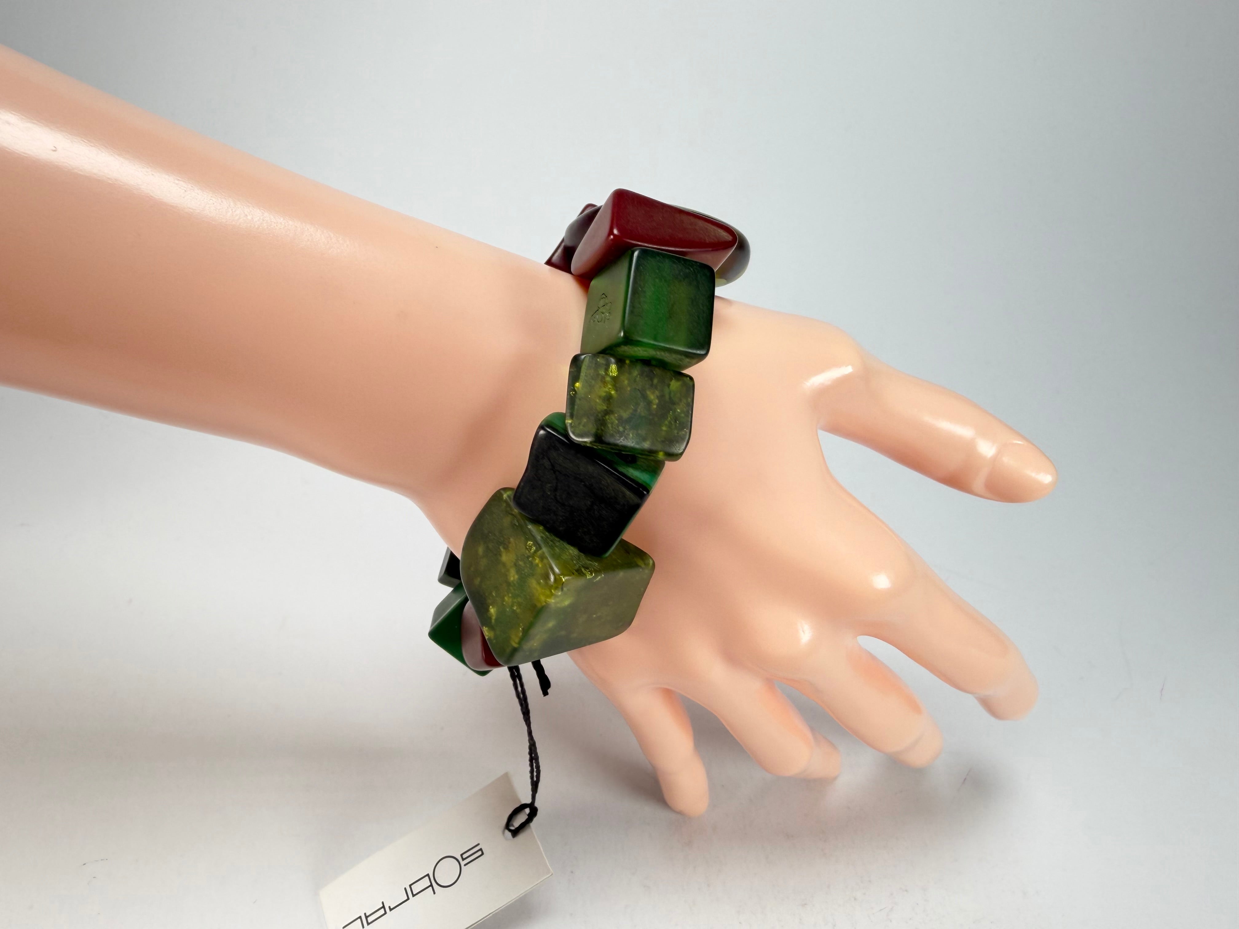 Sobral - Indiana "Verde Escuro" Dark Green Mix Elasticated Resin Bracelet ( 000210 )