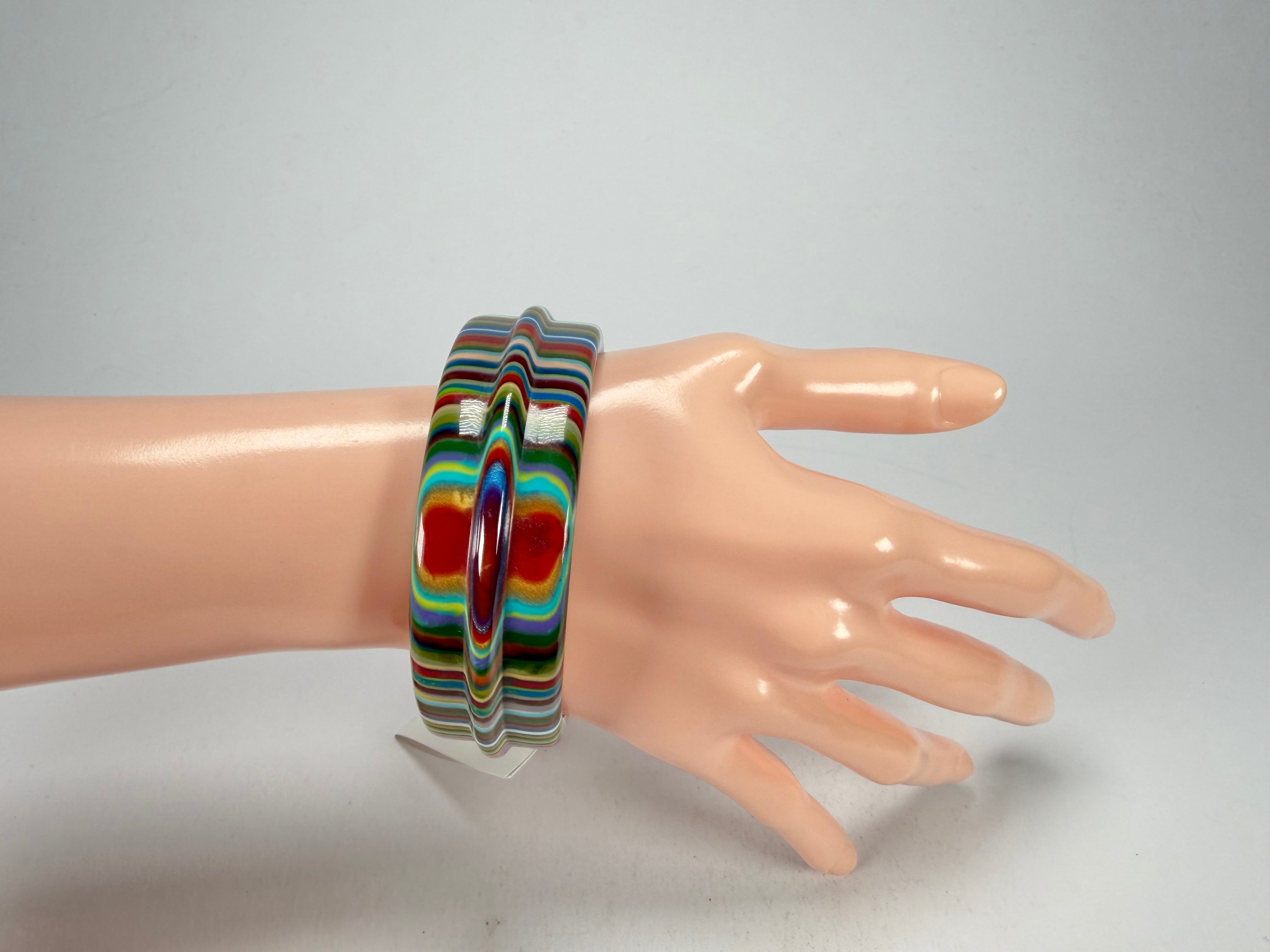 Sobral - Pop Art "PB 34 Saturno" Solid Resin Bangle ( 001088 )