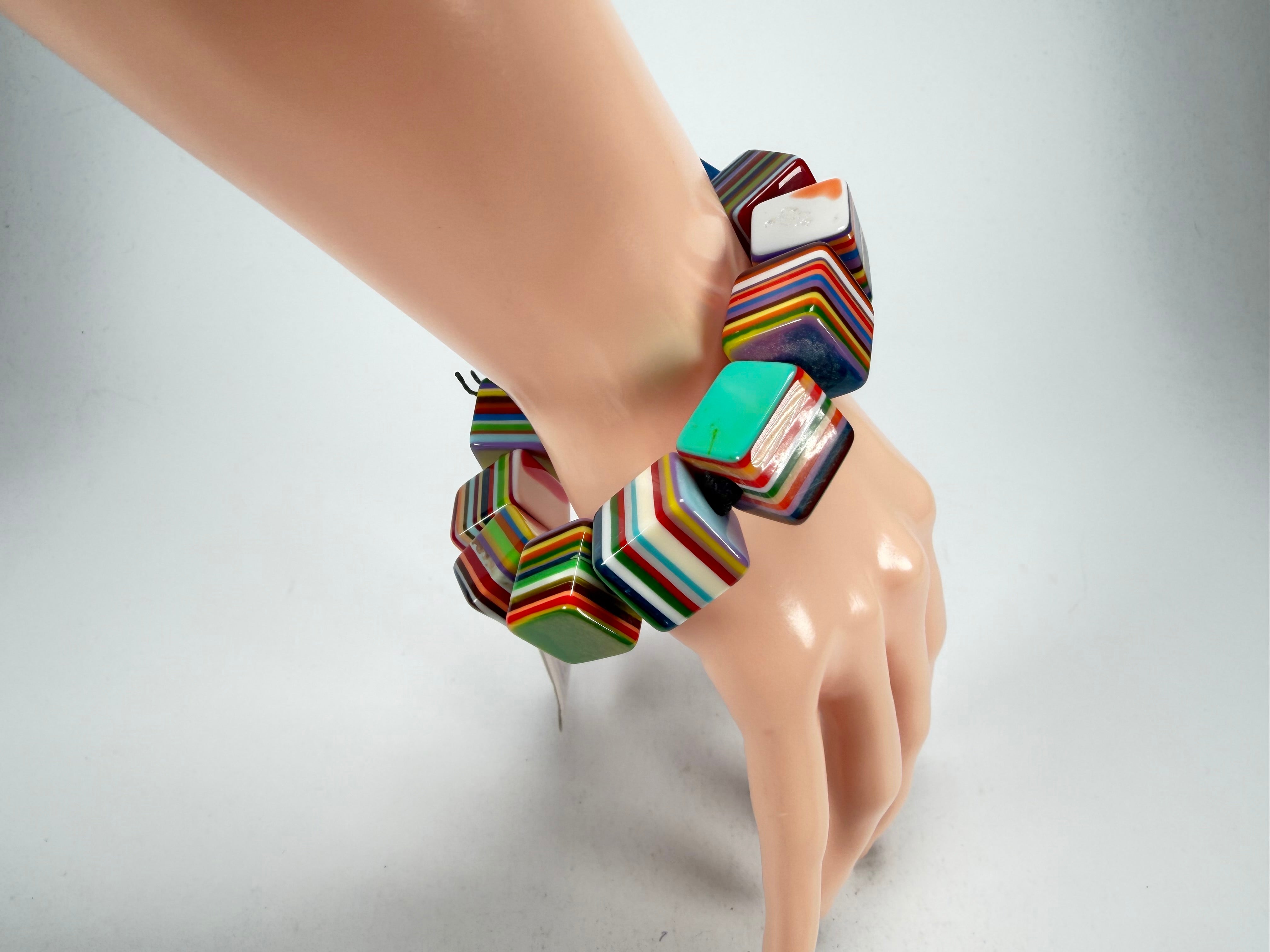 Sobral - Pop Art "Popinho" Small Cubes Elasticated Resin Bracelet ( 000224 )