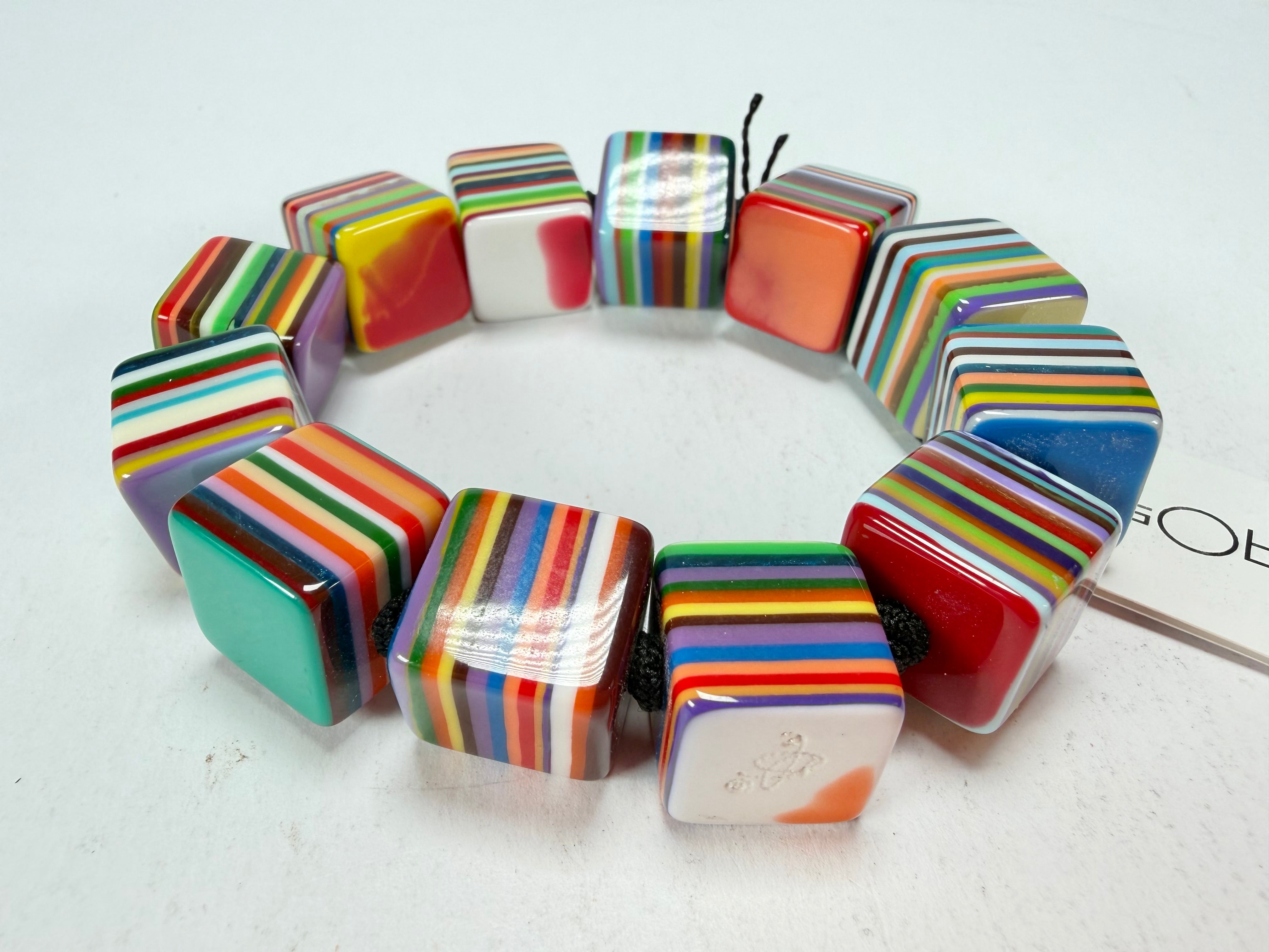 Sobral - Pop Art "Popinho" Small Cubes Elasticated Resin Bracelet ( 000224 )