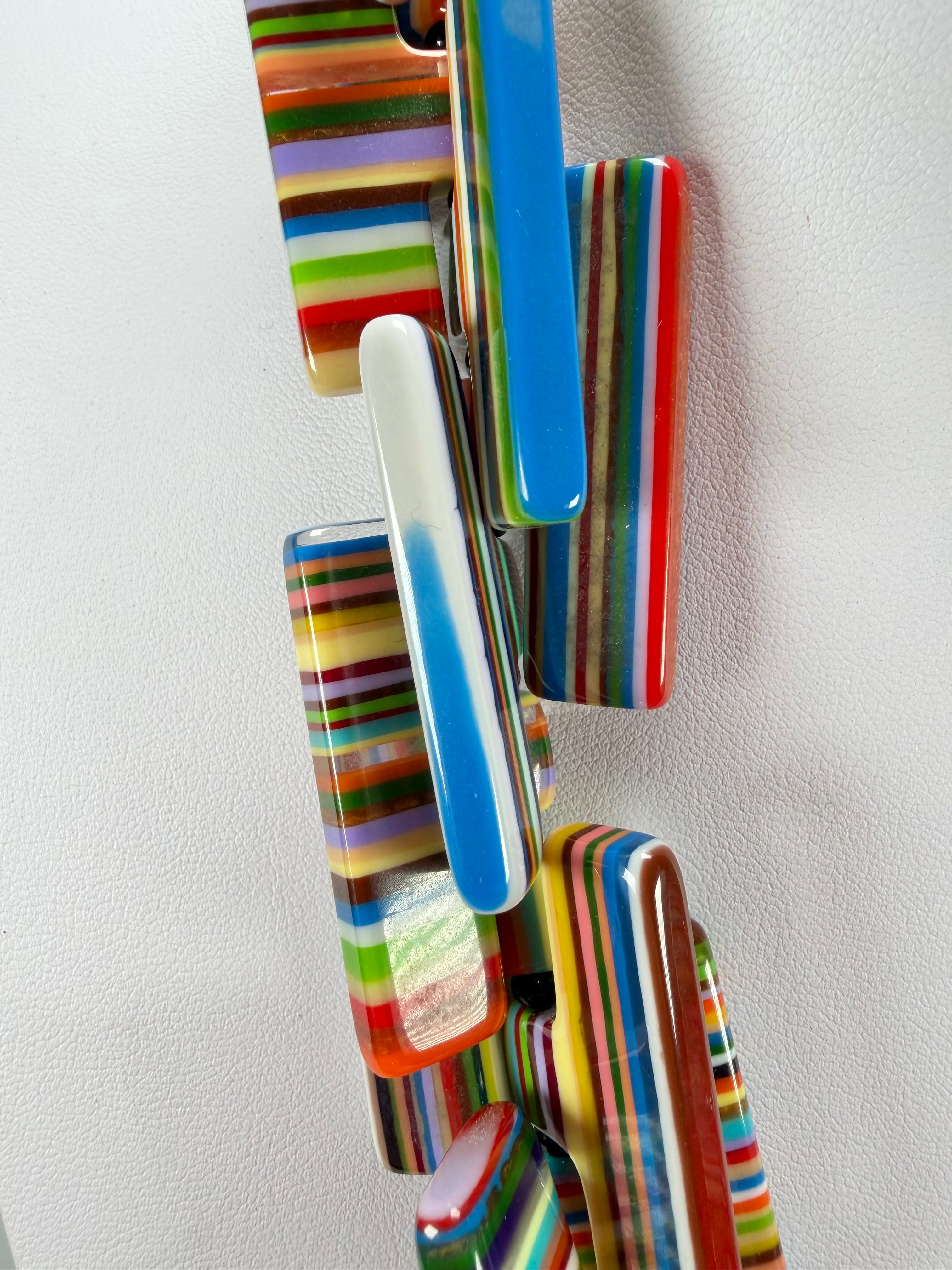 Sobral - Pop Art "Neoconcretismo" Resin Necklace ( 003885 )