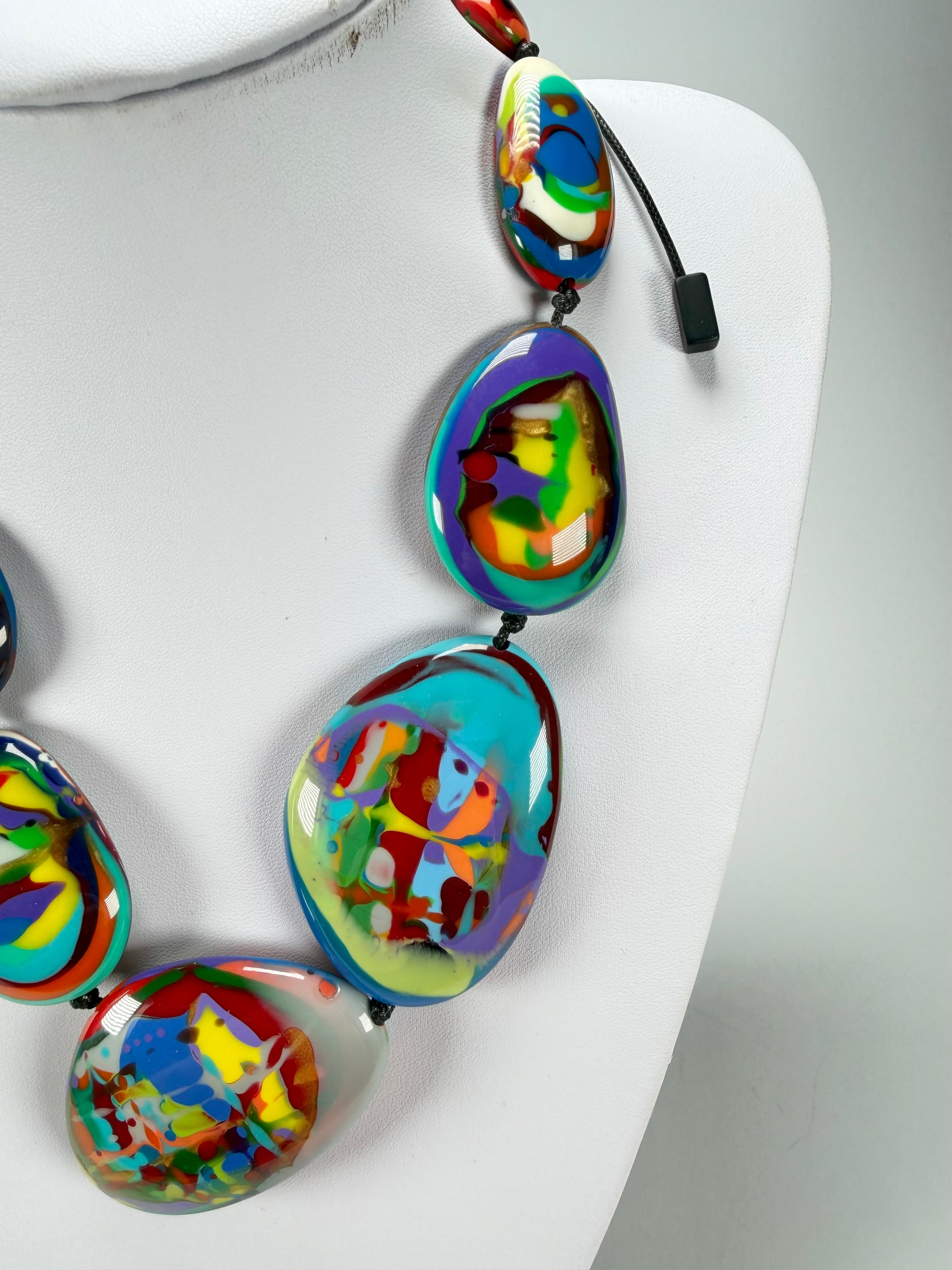Sobral - Multi-Colour "Gabriele K" Resin Necklace ( 003616 )
