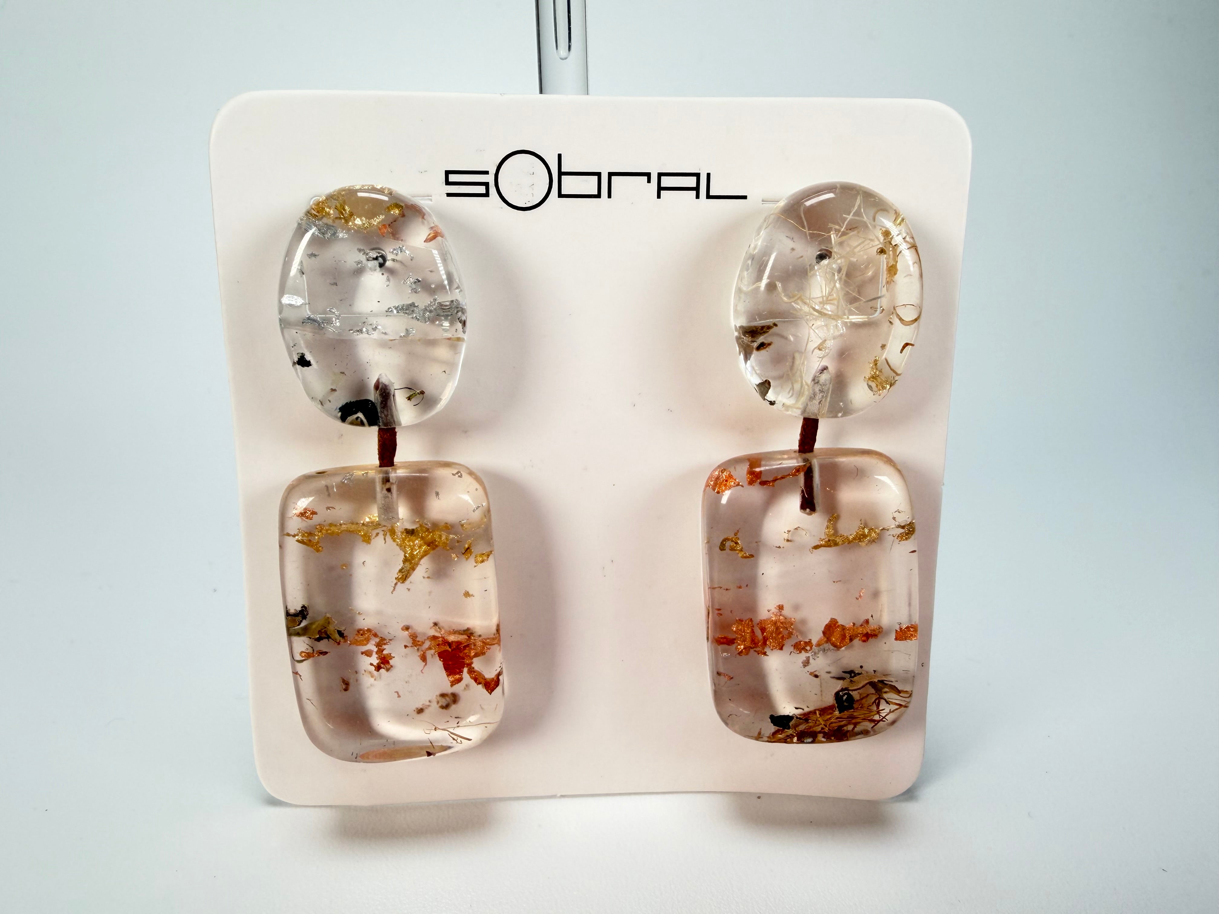 Sobral - Minas Gerais "Araxá" Resin Earrings ( 005407 )