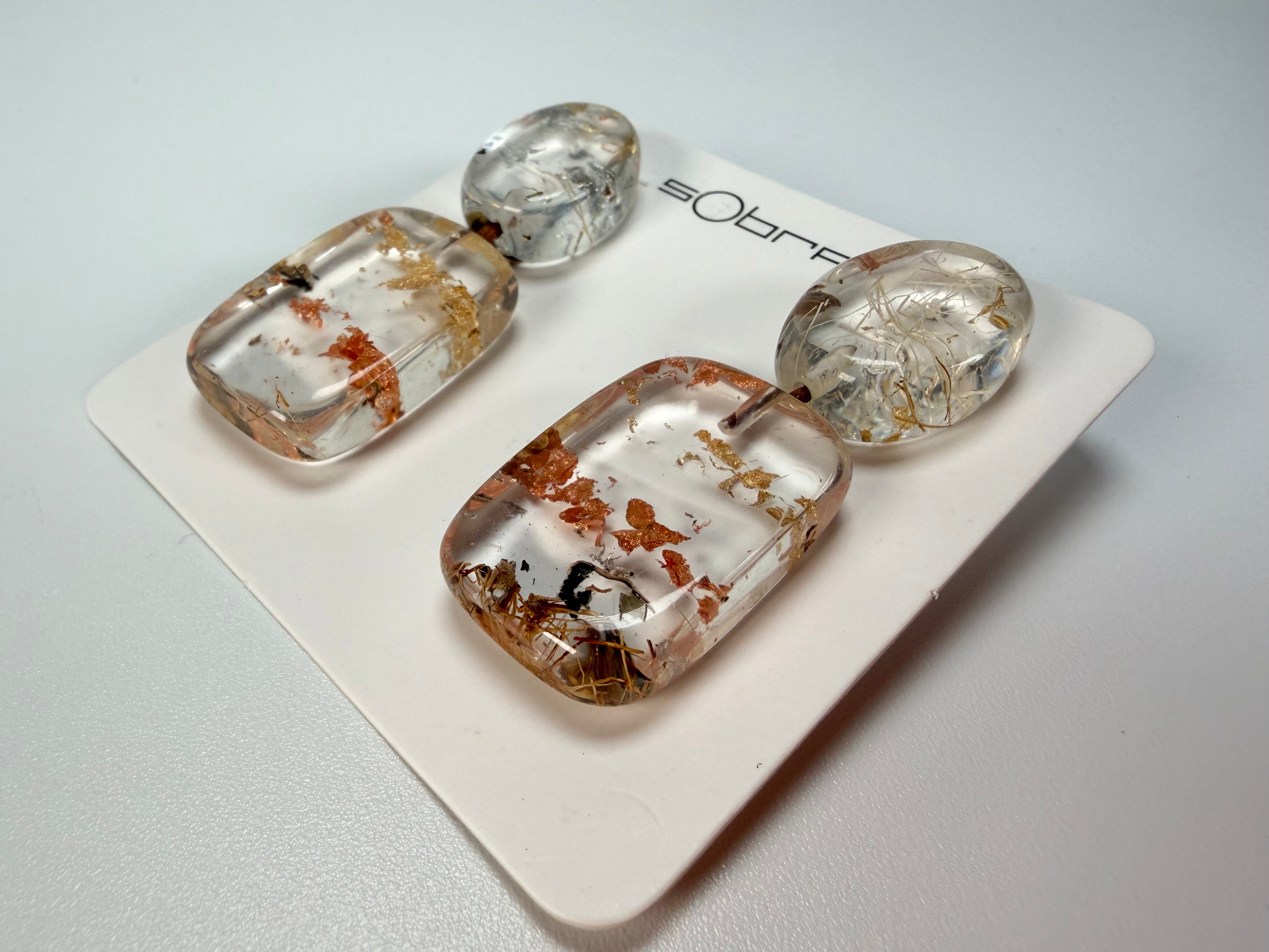 Sobral - Minas Gerais "Araxá" Resin Earrings ( 005407 )