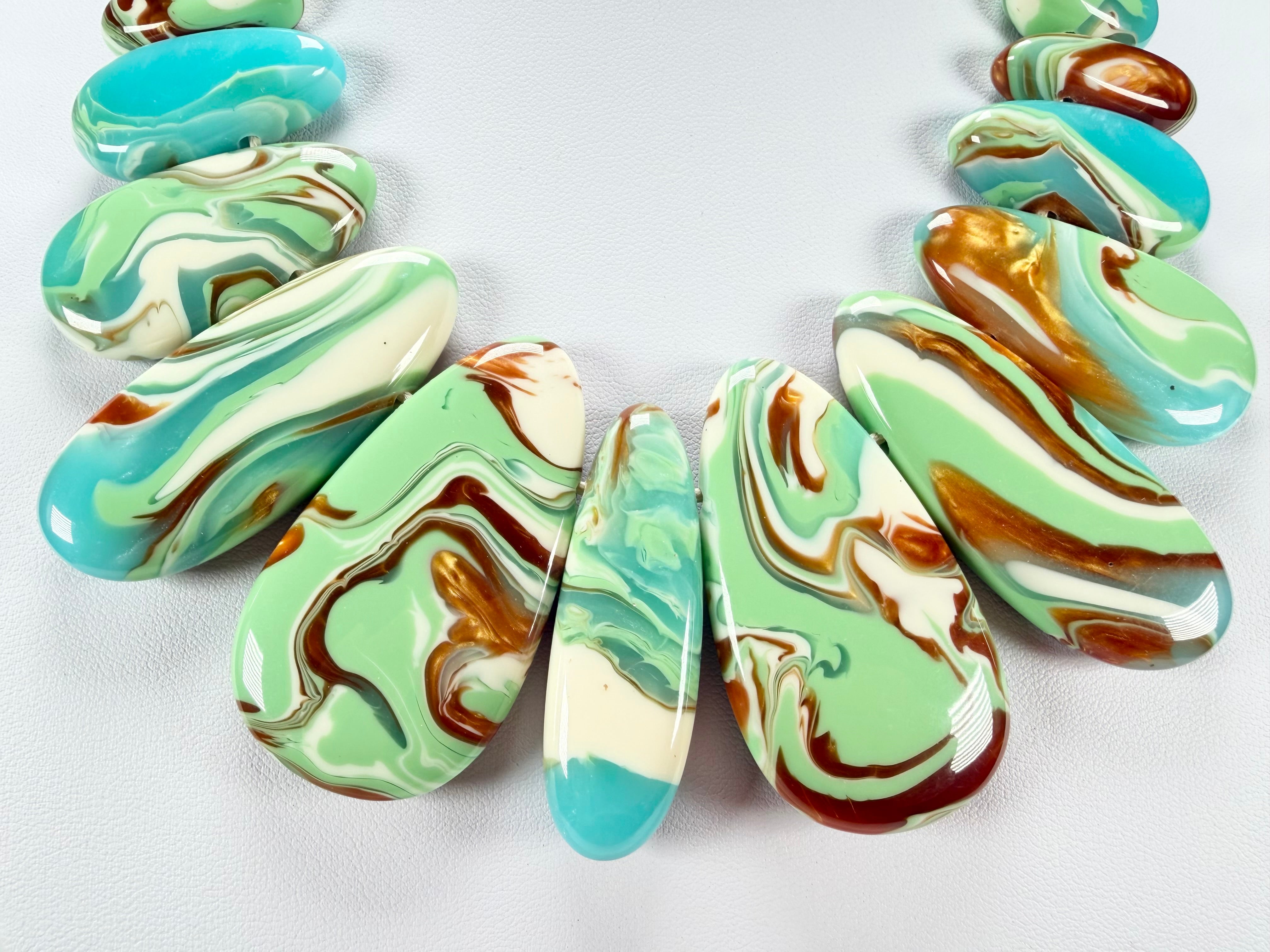 Sobral - Eteria "Marou" Resin Necklace ( 005422 )